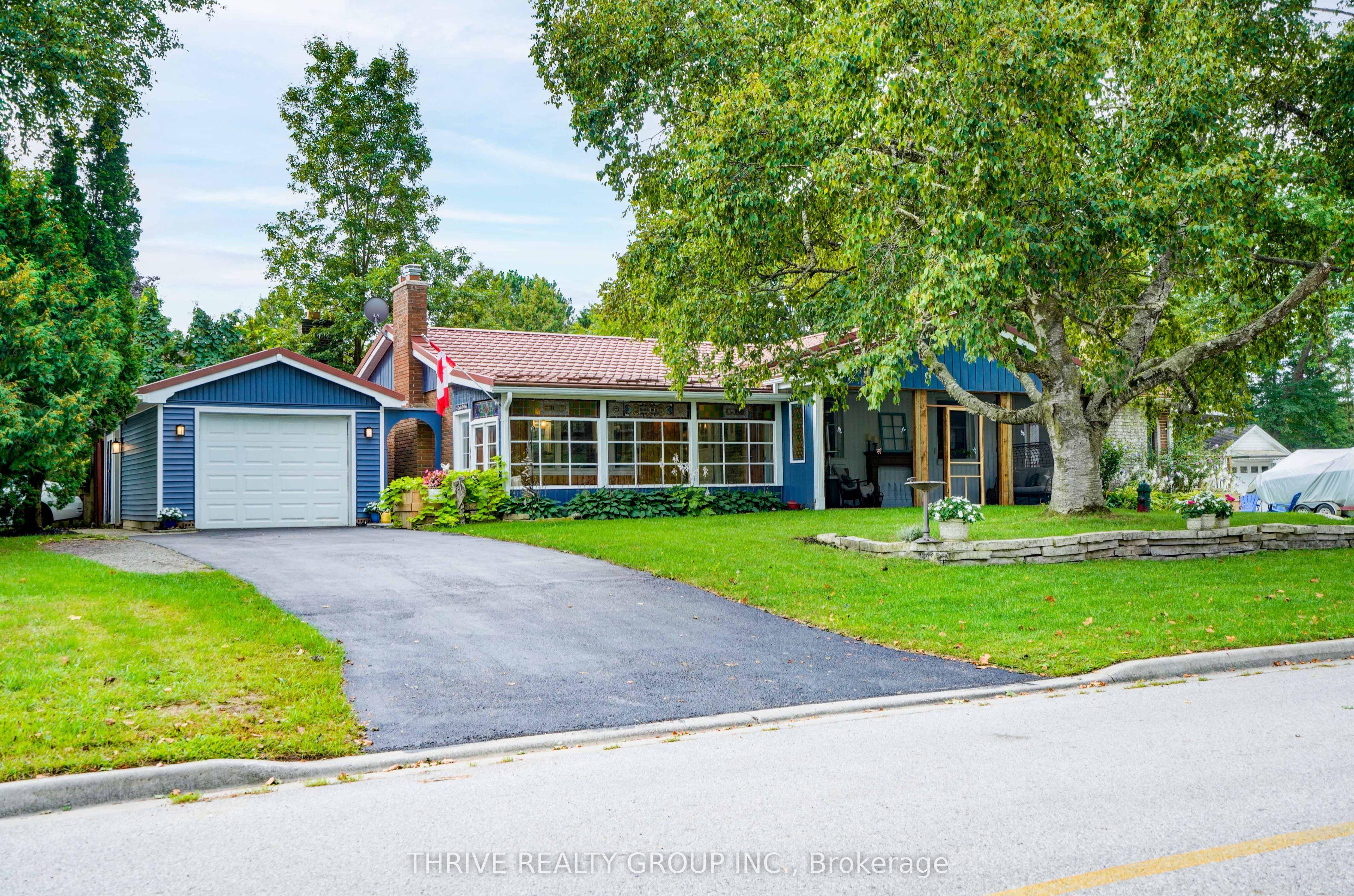11 Outer Drive — photo 1