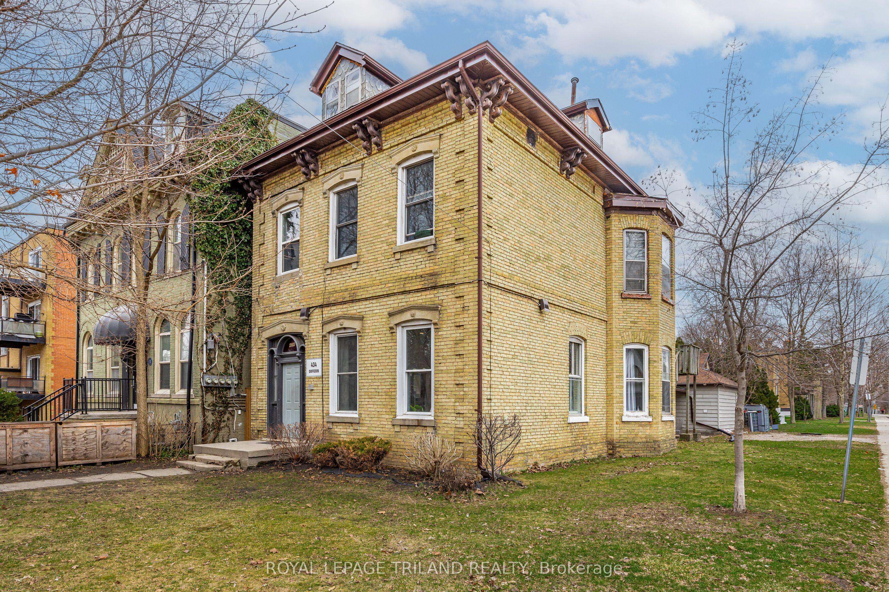 434 Dufferin Avenue — photo 1