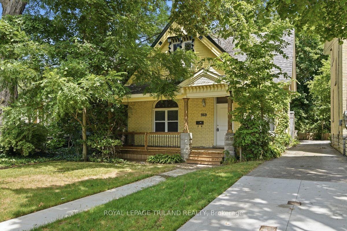 960 Richmond Street — photo 1