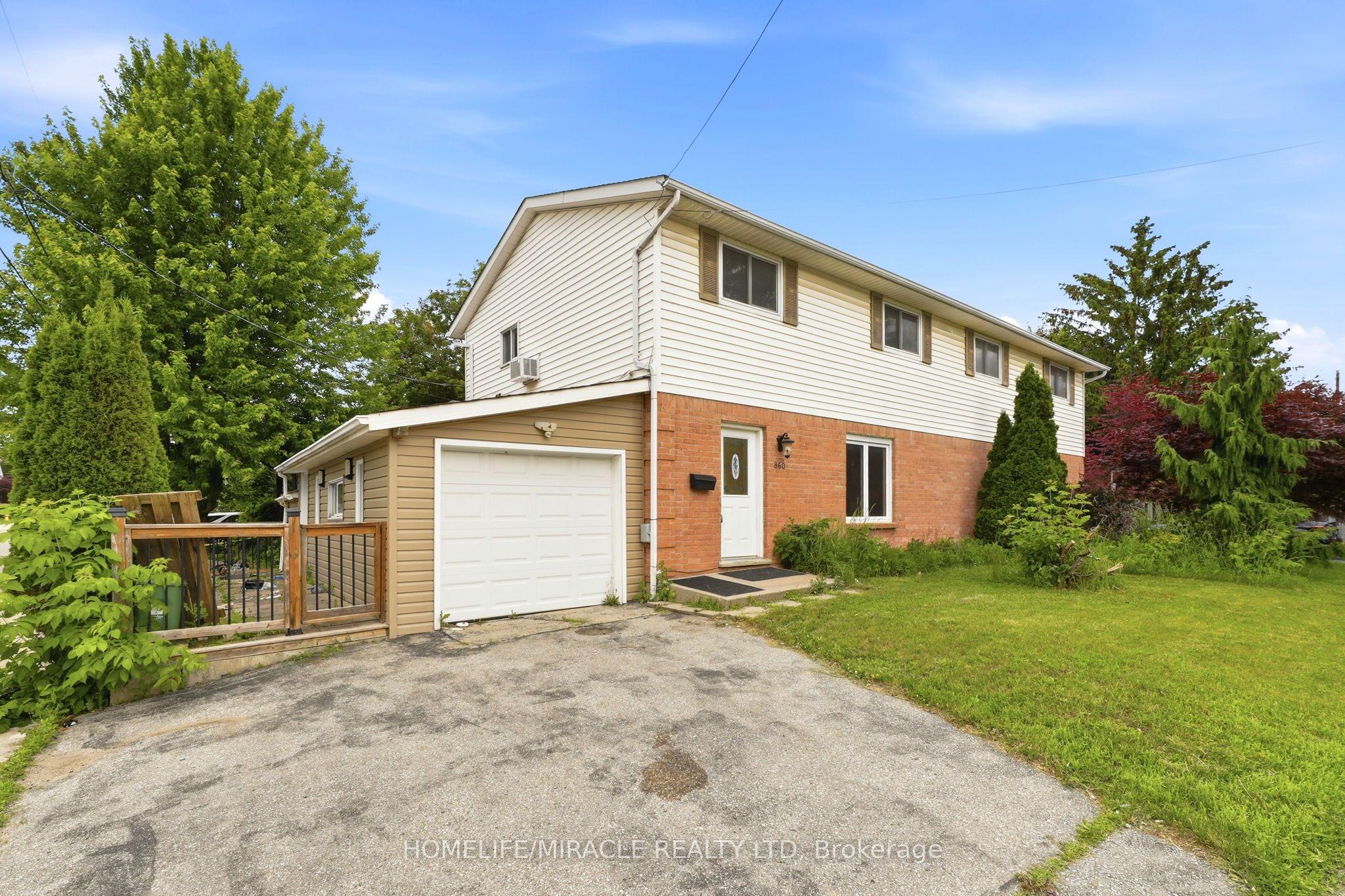 860 Trafalgar Street — photo 1