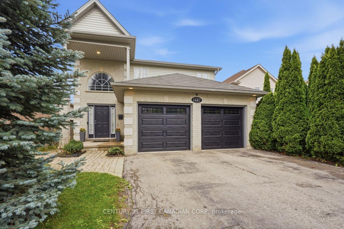 1687 Coronation Drive — photo 1