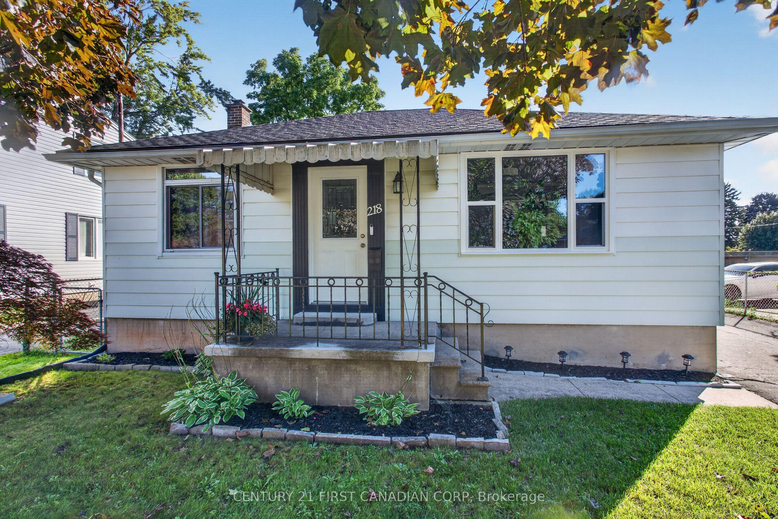218 Vancouver Street — photo 1