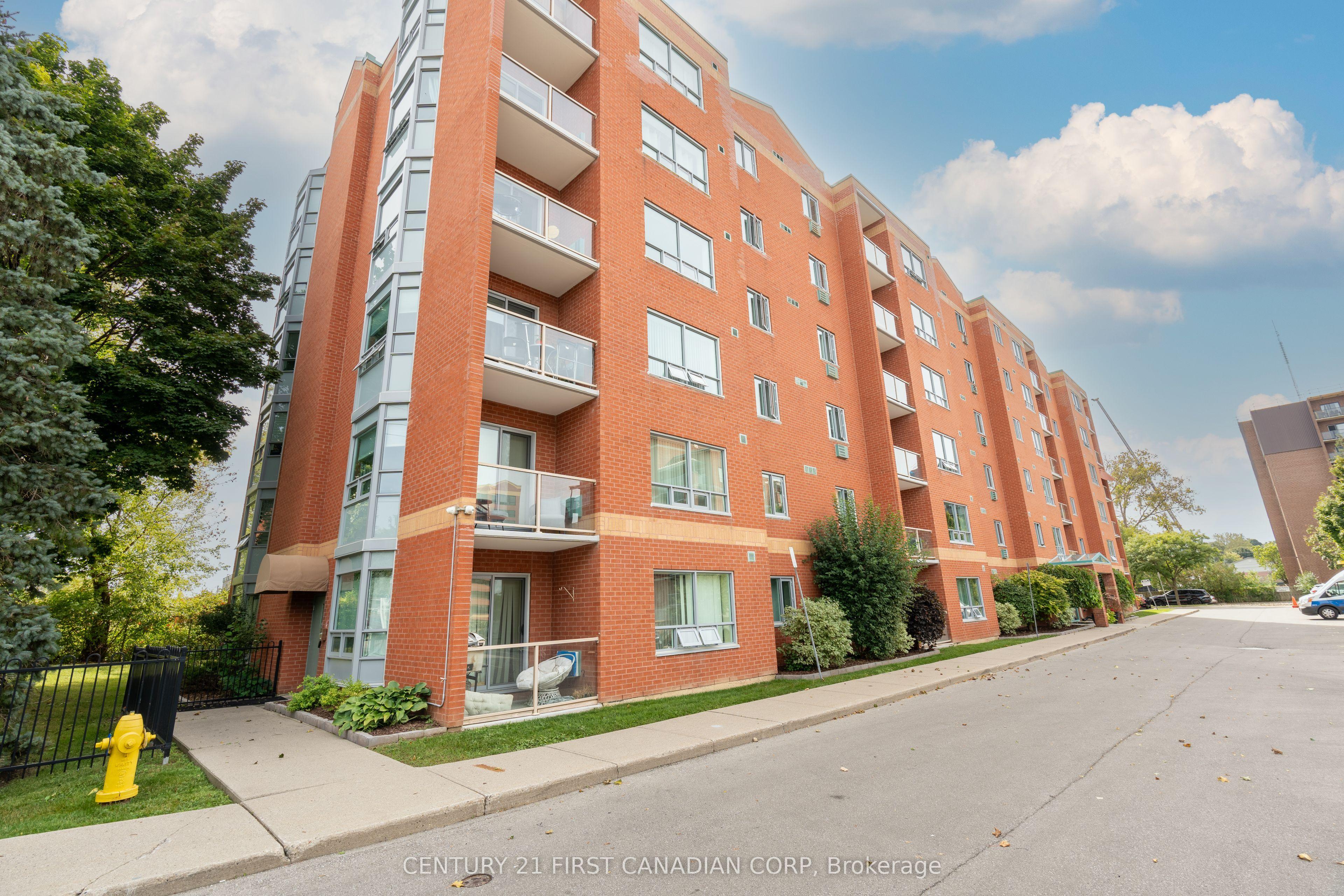 77 Baseline Road W, Unit 608 — photo 1