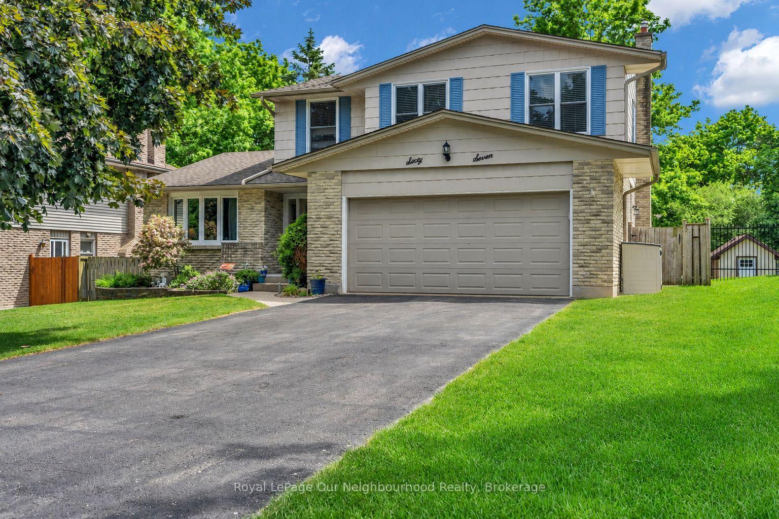 67 Bartlett Crescent — photo 1