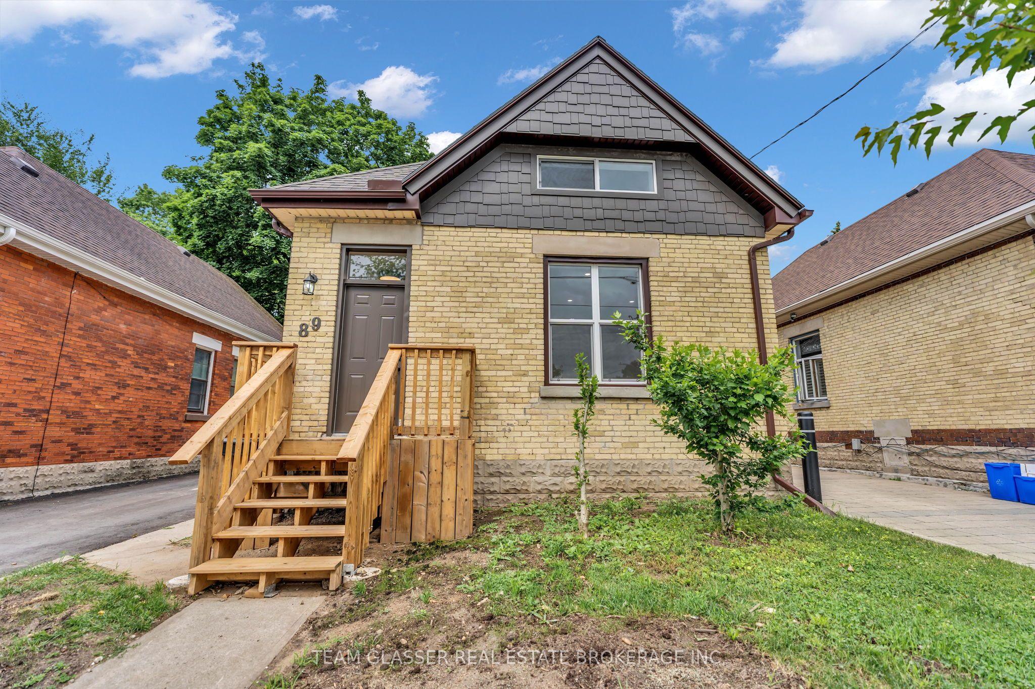 89 Elm Street — photo 1