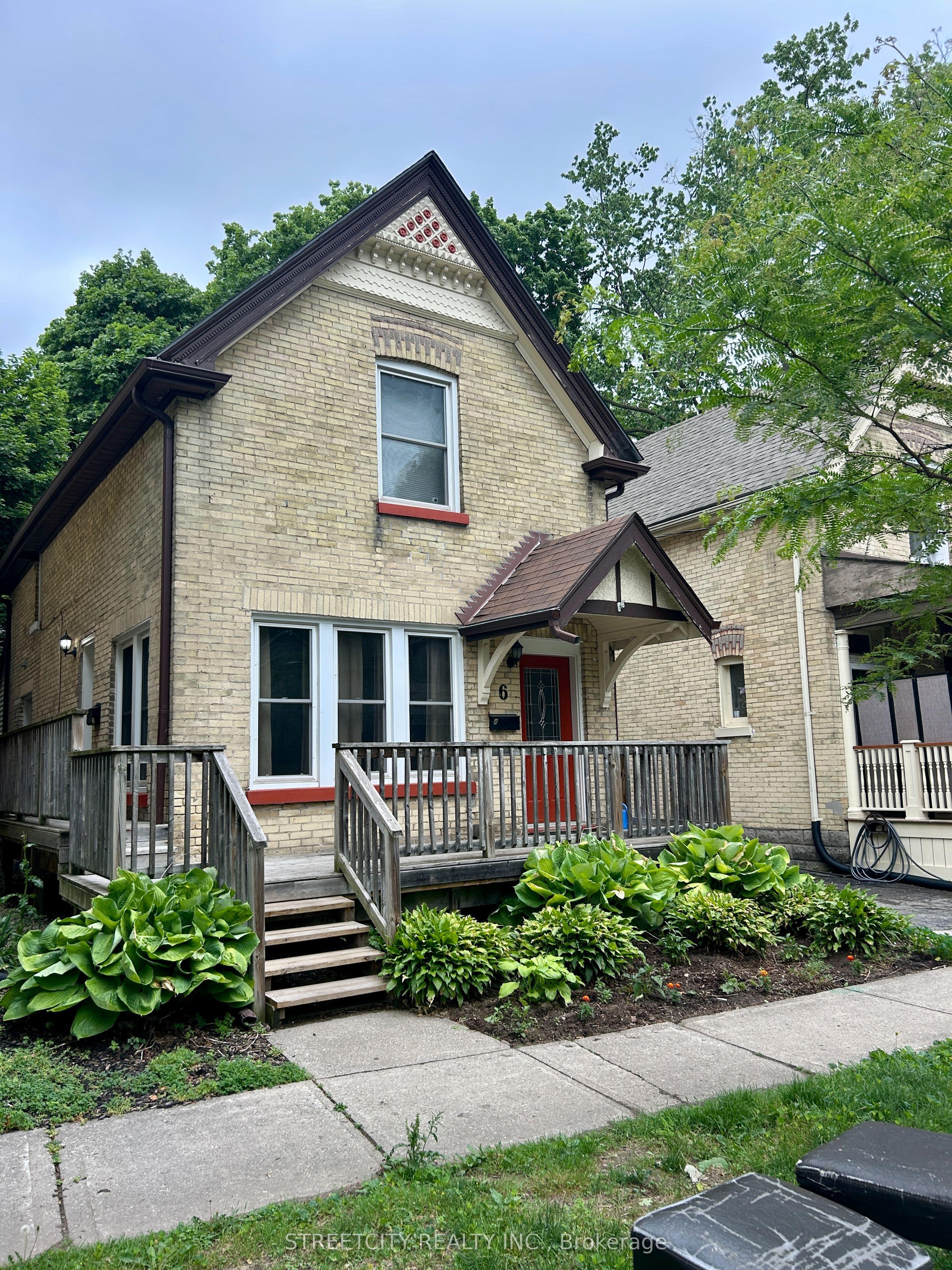 6 Victor Street — photo 1