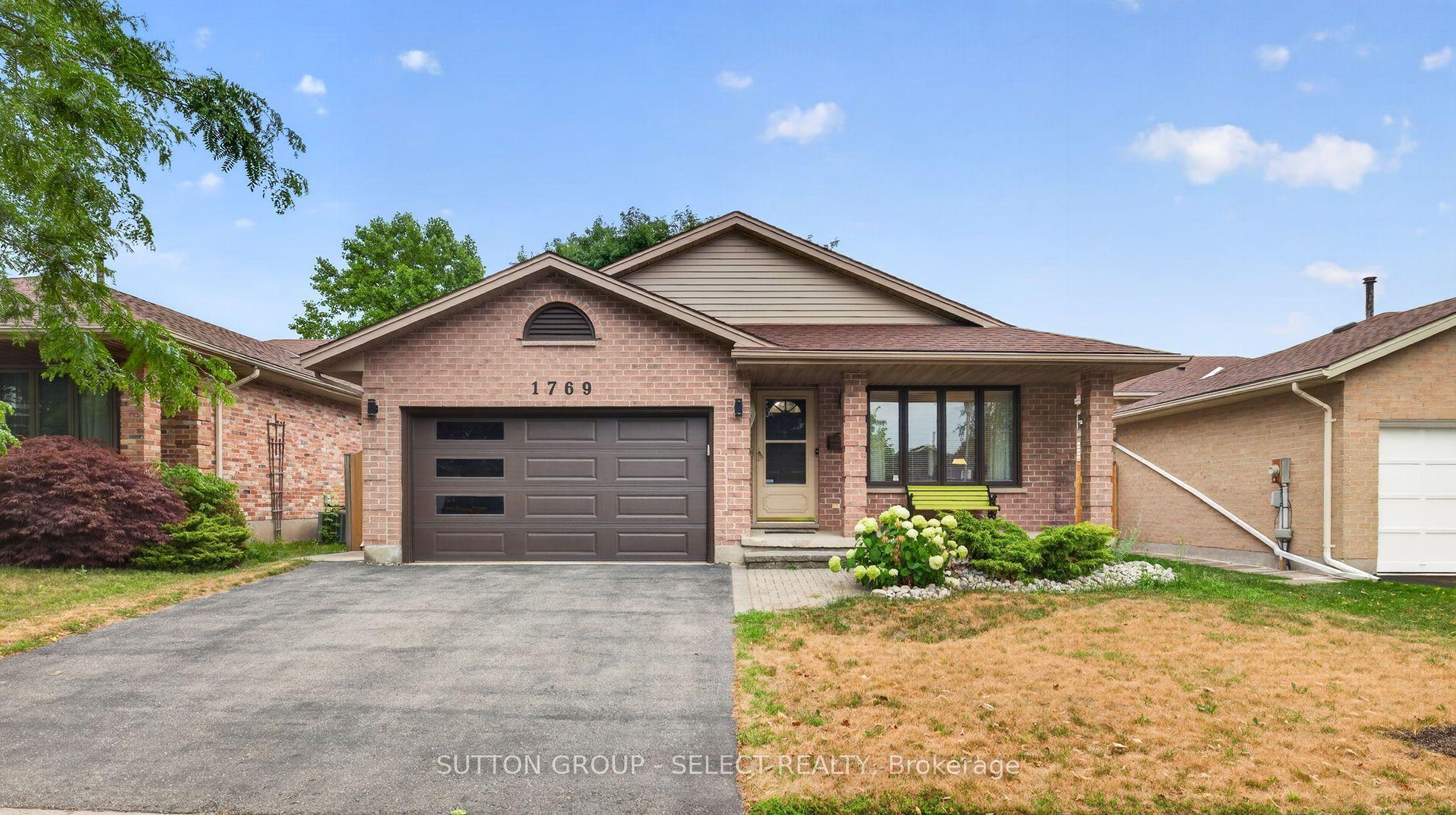 1769 Jalna Boulevard — photo 1