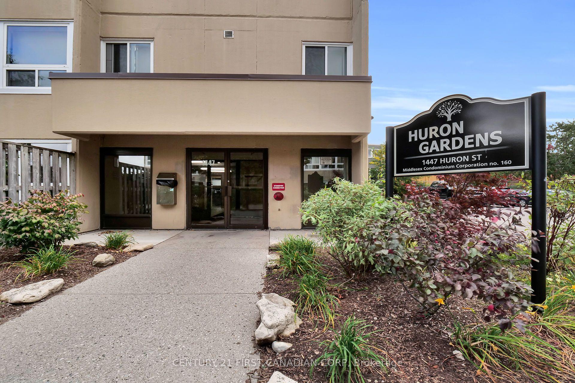 1447 Huron Street, Unit 212 — photo 1