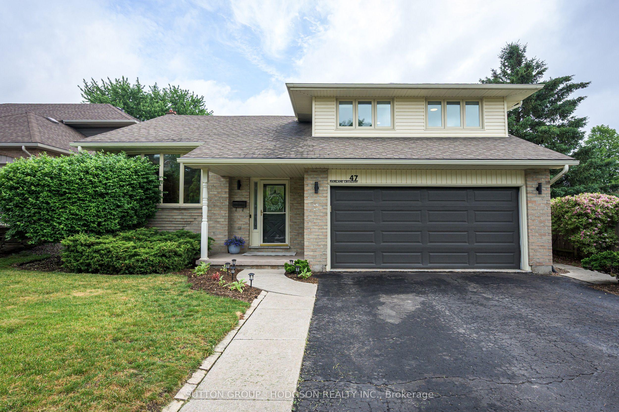 47 Fairlane Crescent — photo 1
