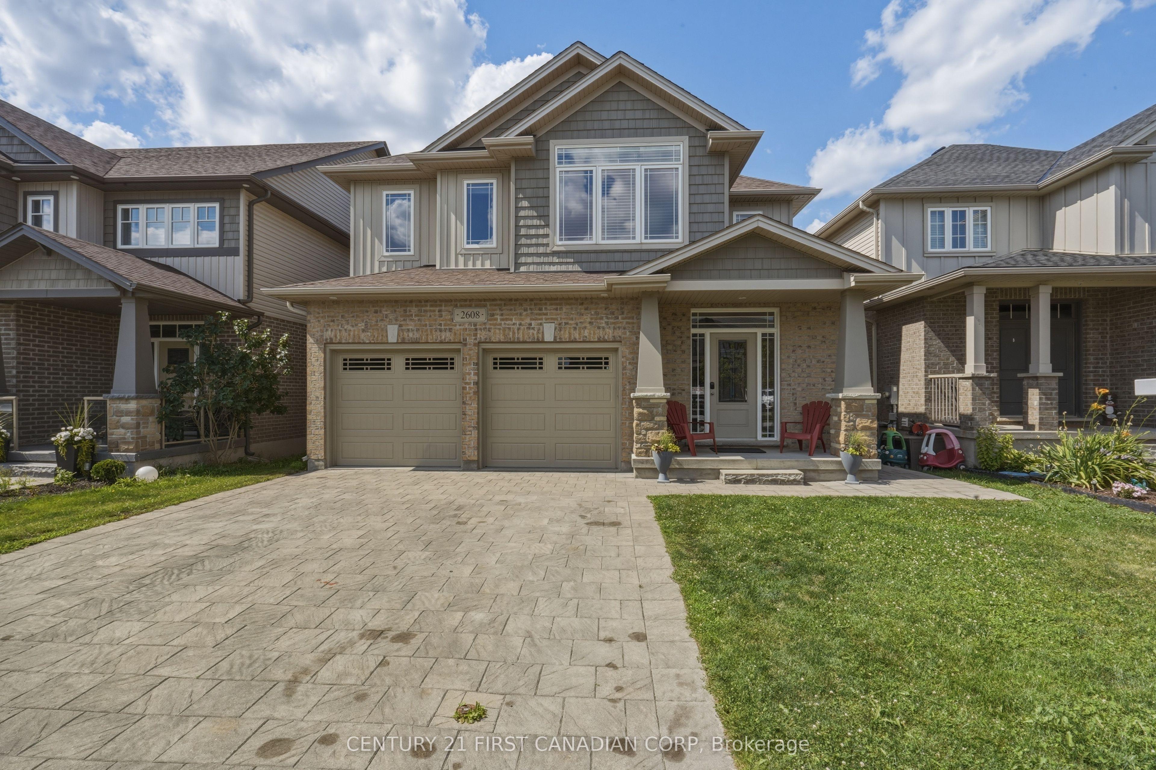 2608 Holbrook Drive — photo 1