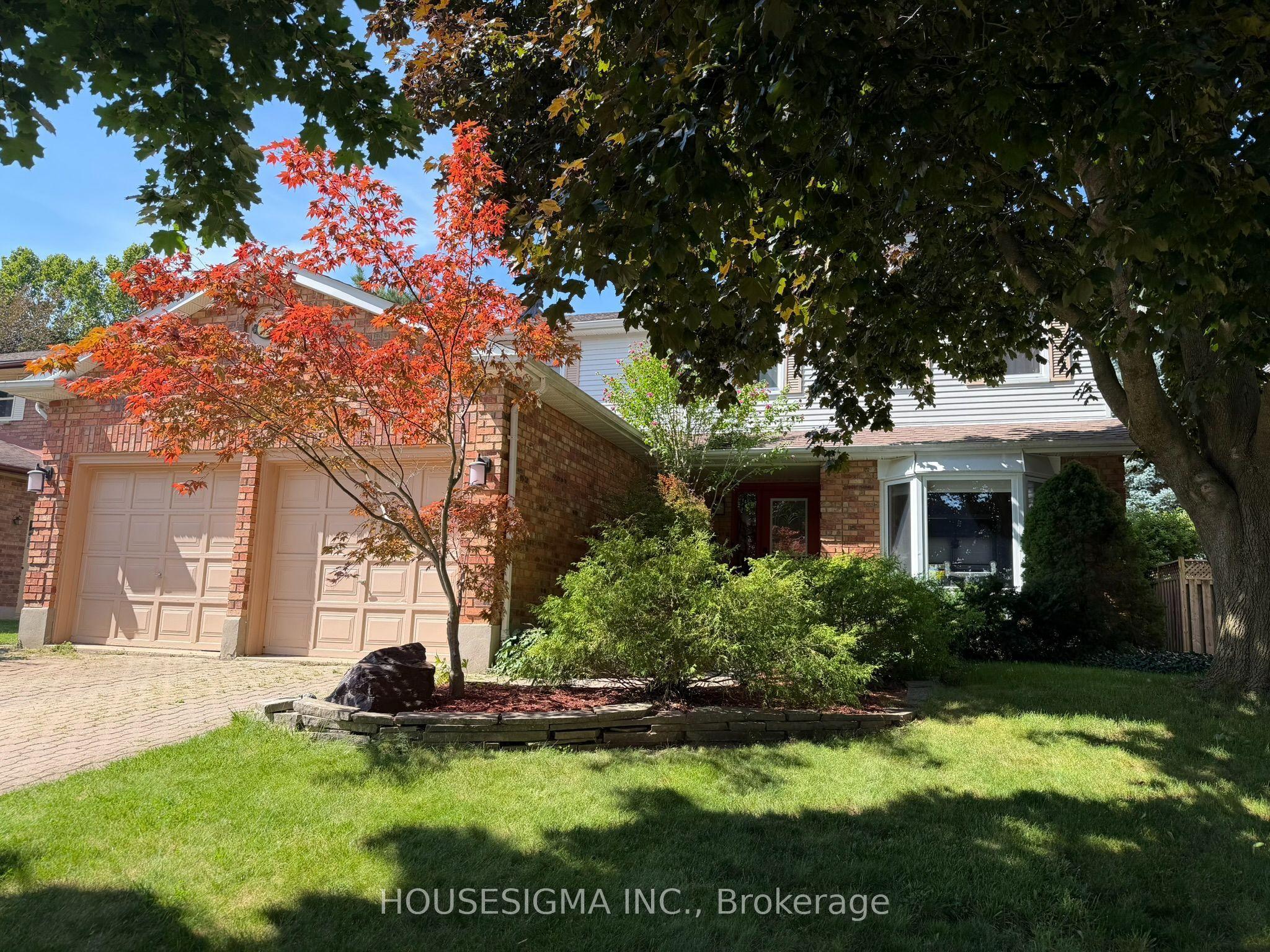 18 Jennifer Gardens — photo 1