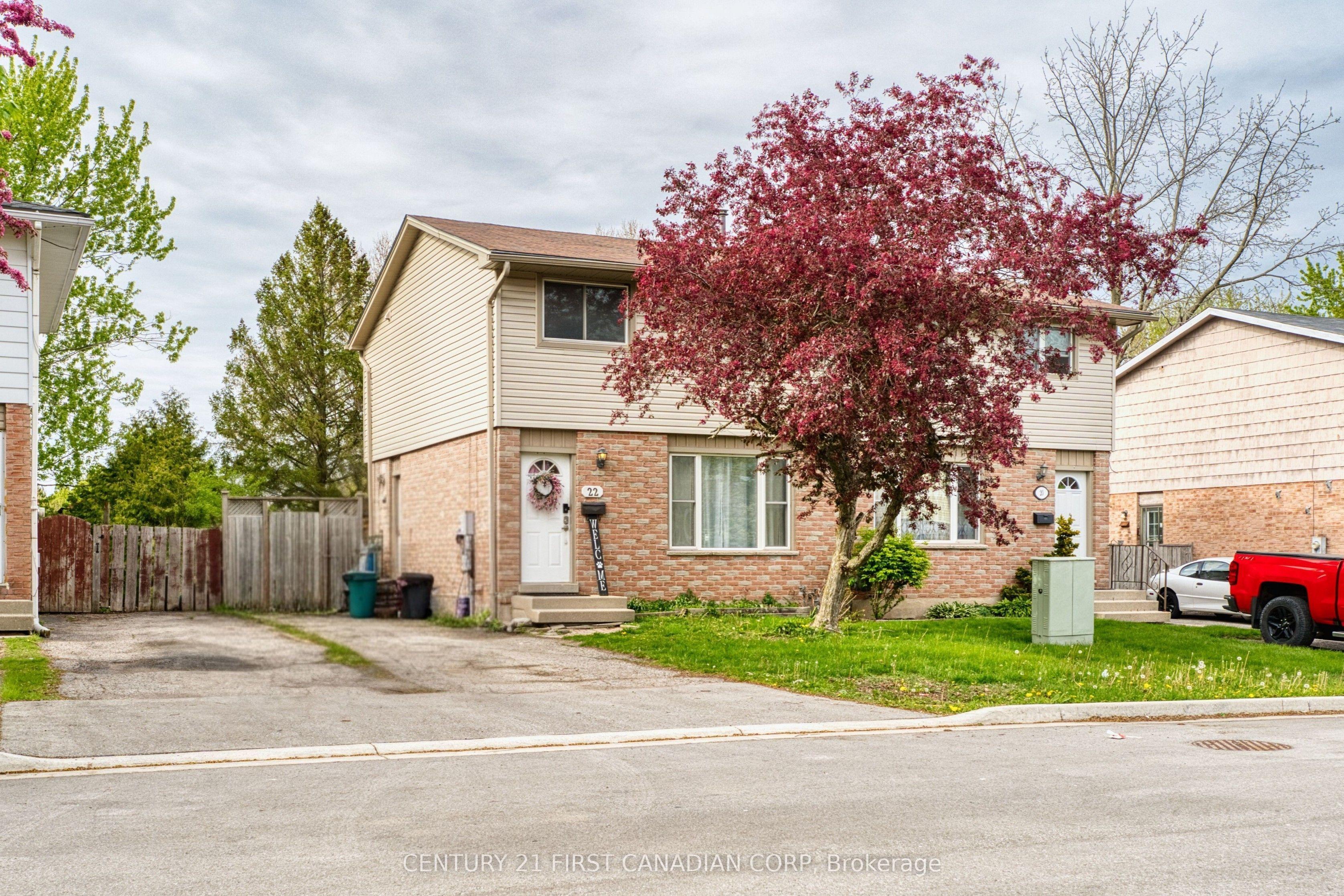 22 Denlaw Road — photo 1