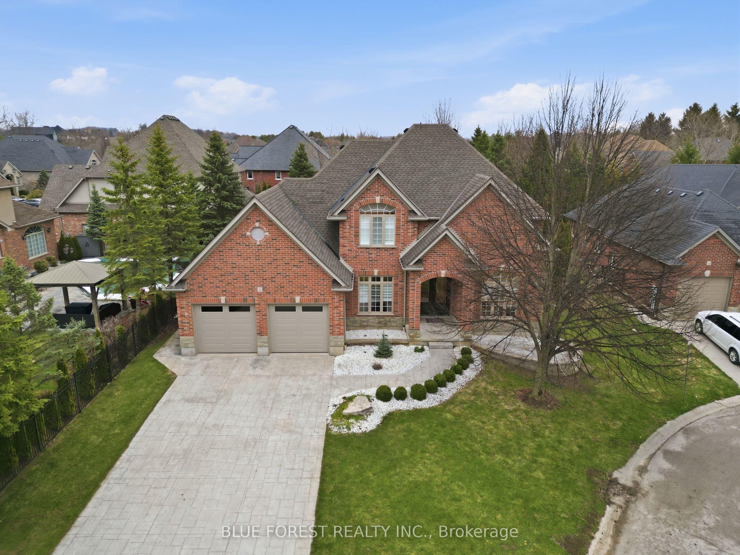7222 Clayton Walk, Unit 5 — photo 1