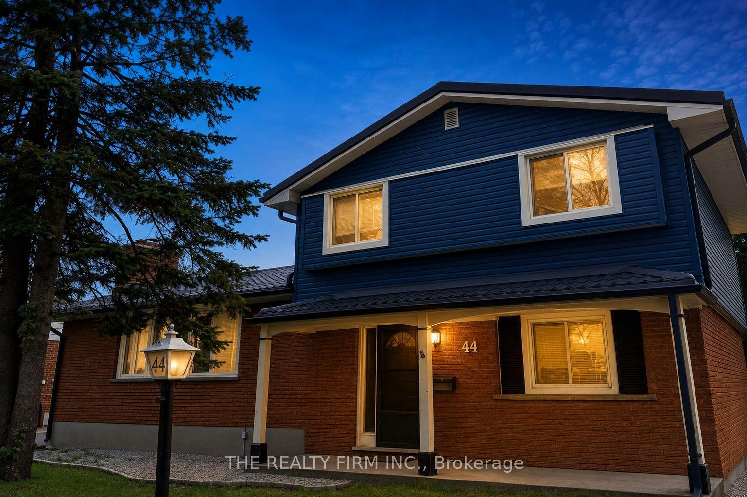 44 Ebury Place — photo 1