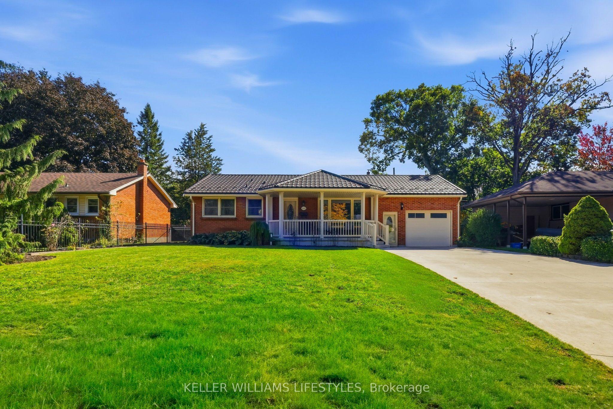149 Manitoulin Drive — photo 1