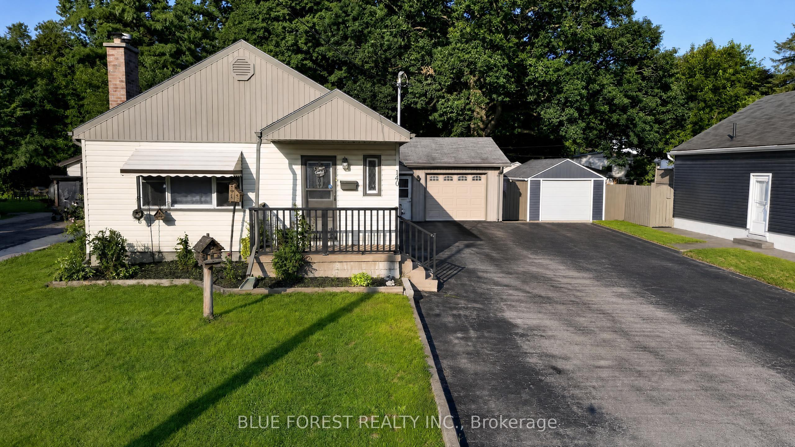 140 Highbury Avenue N — photo 1
