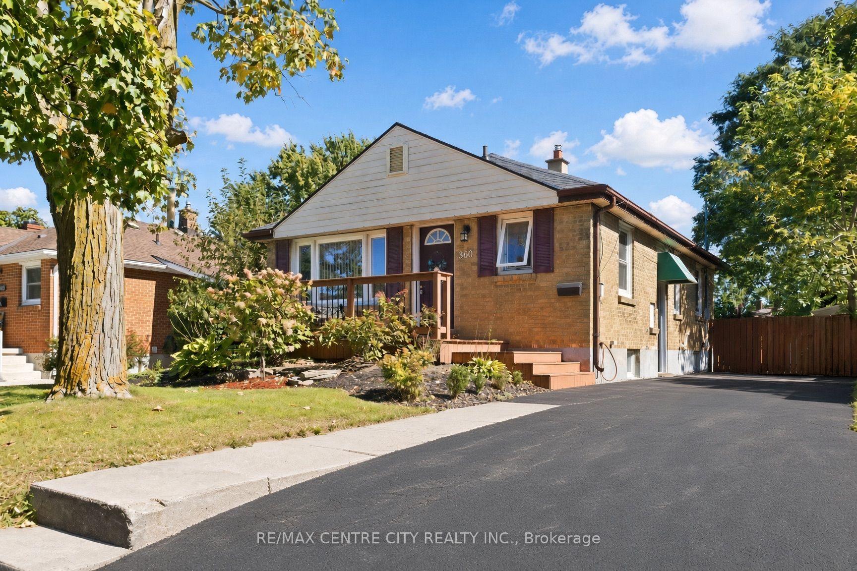 360 Hale Street — photo 1