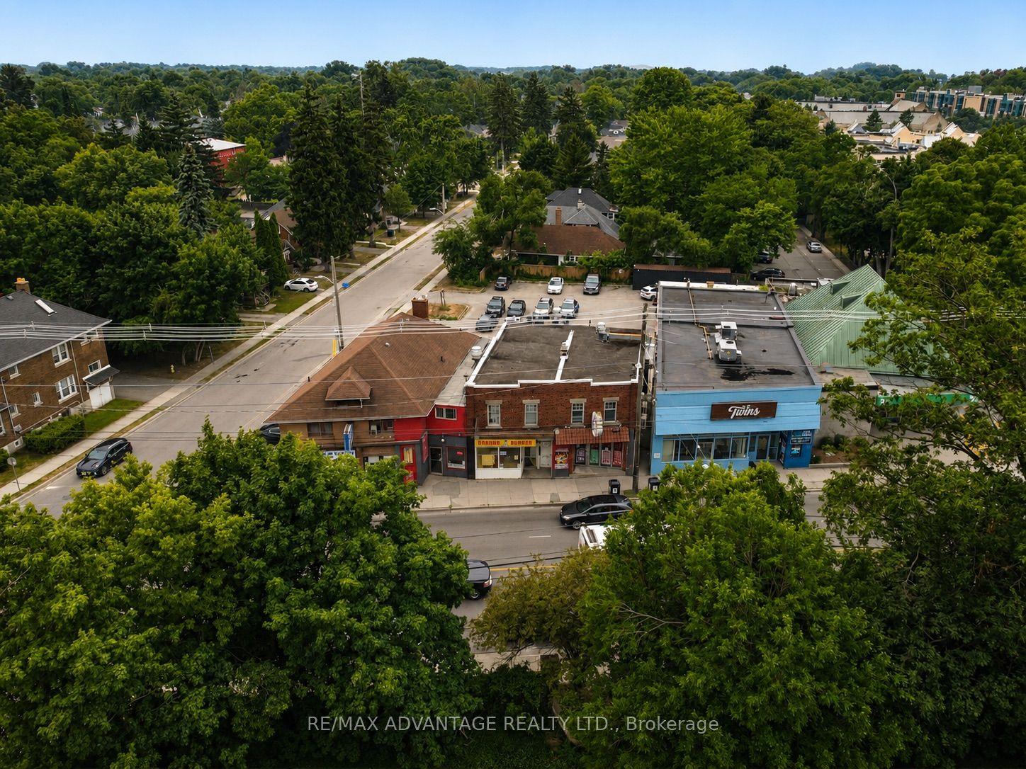 1131 Richmond Street — photo 1
