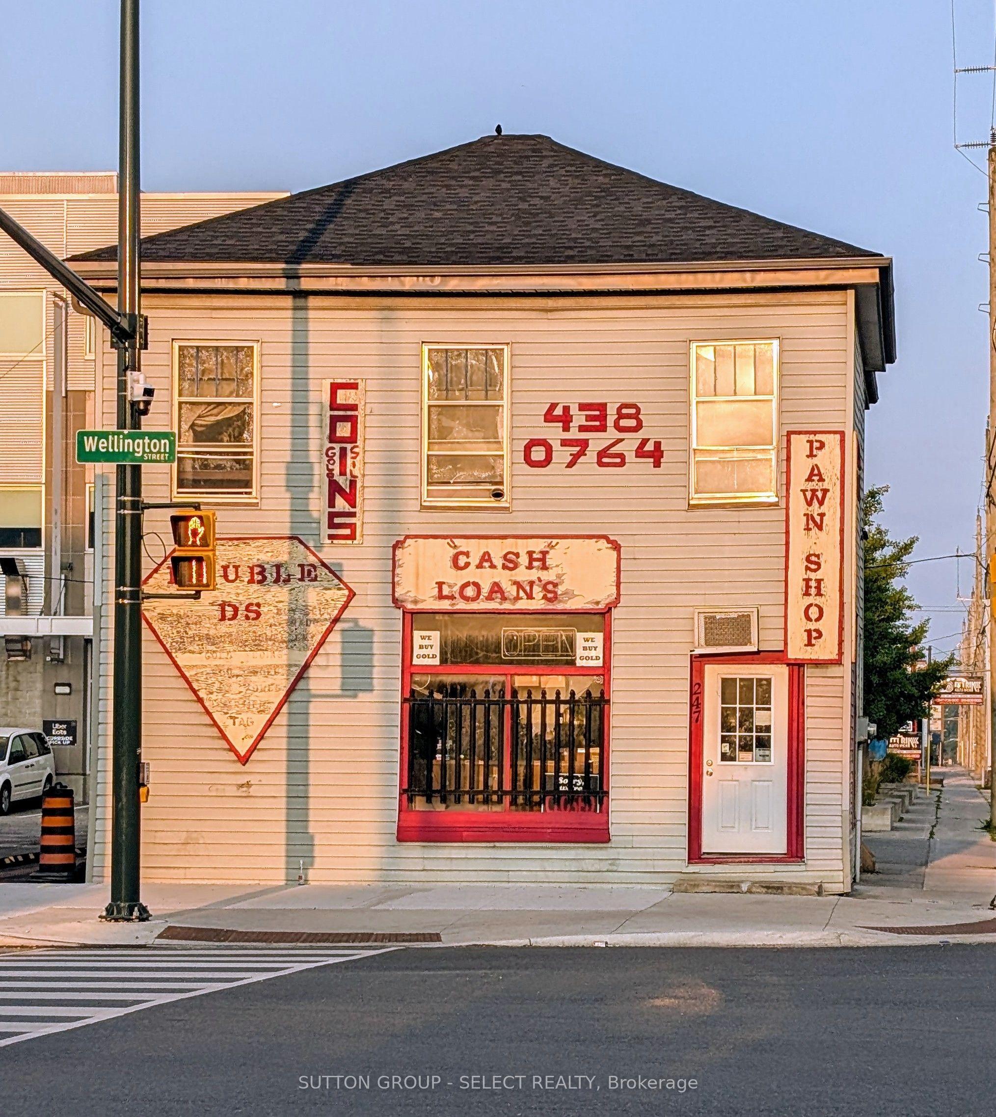247 Wellington Street — photo 1