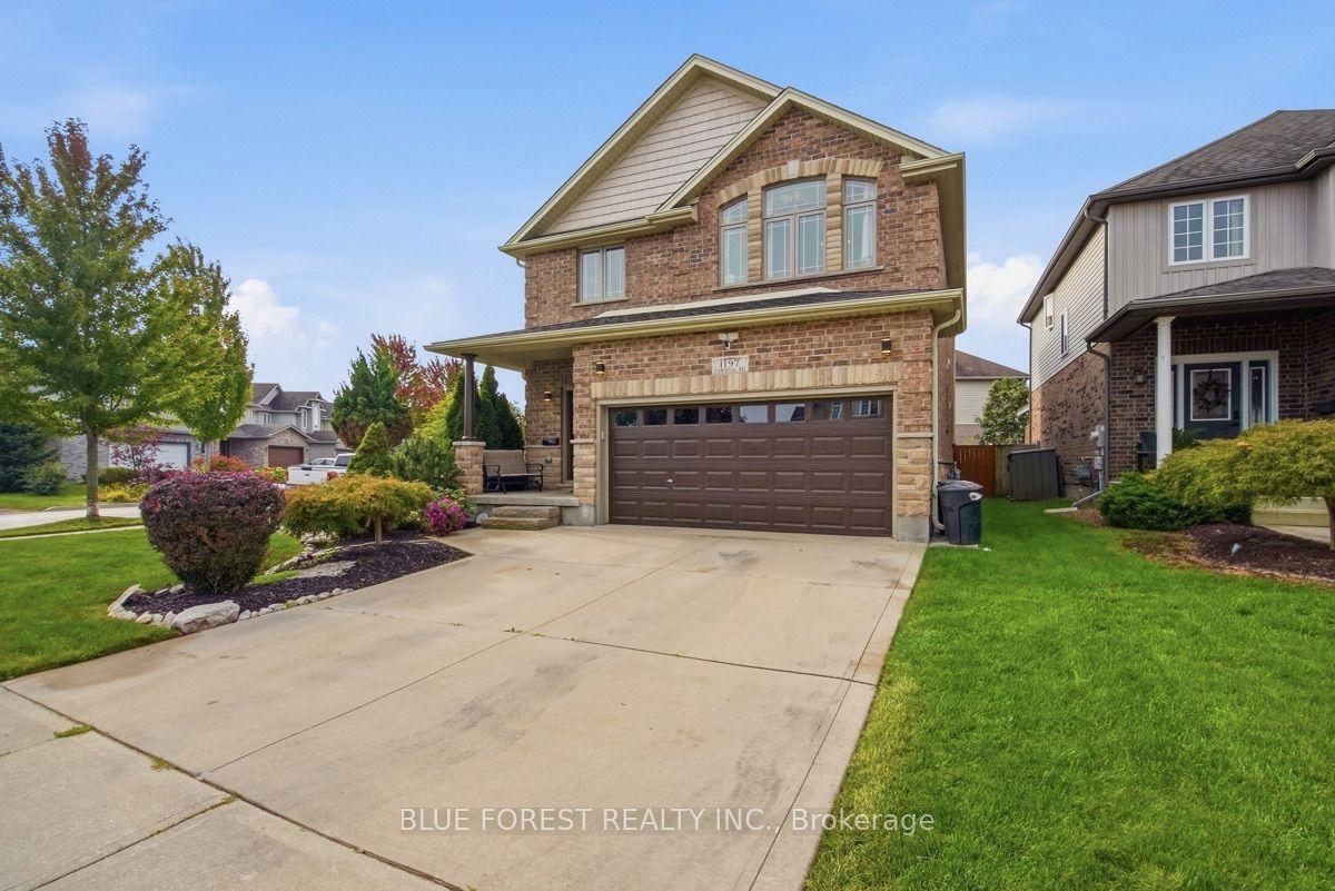 1197 Cardinal Road — photo 1