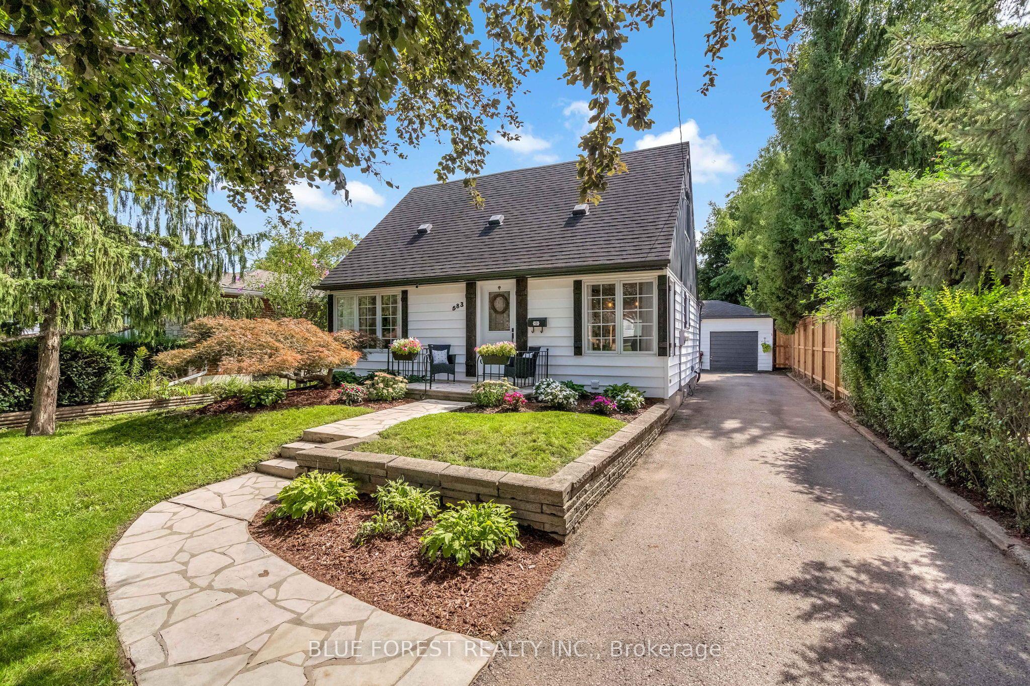 583 Mapledale Avenue — photo 1