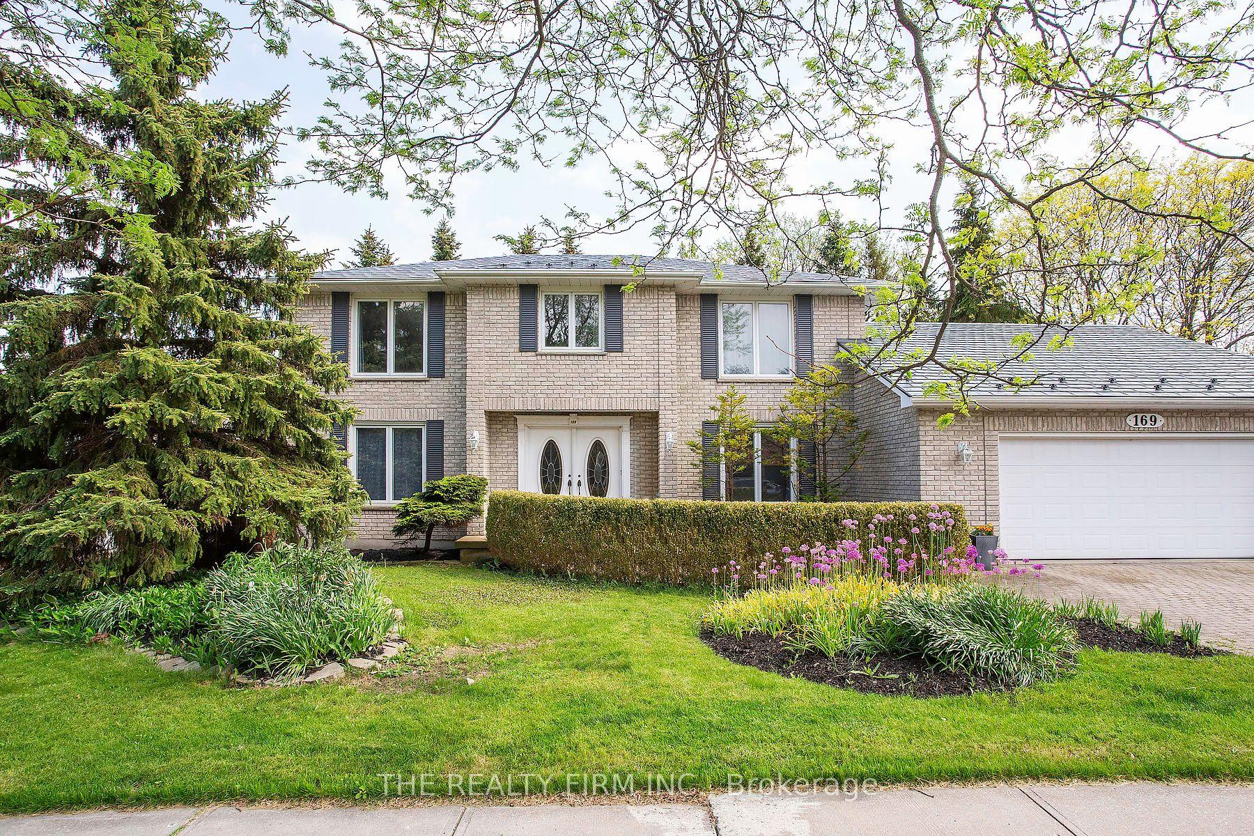 169 Whiteacres Drive — photo 1