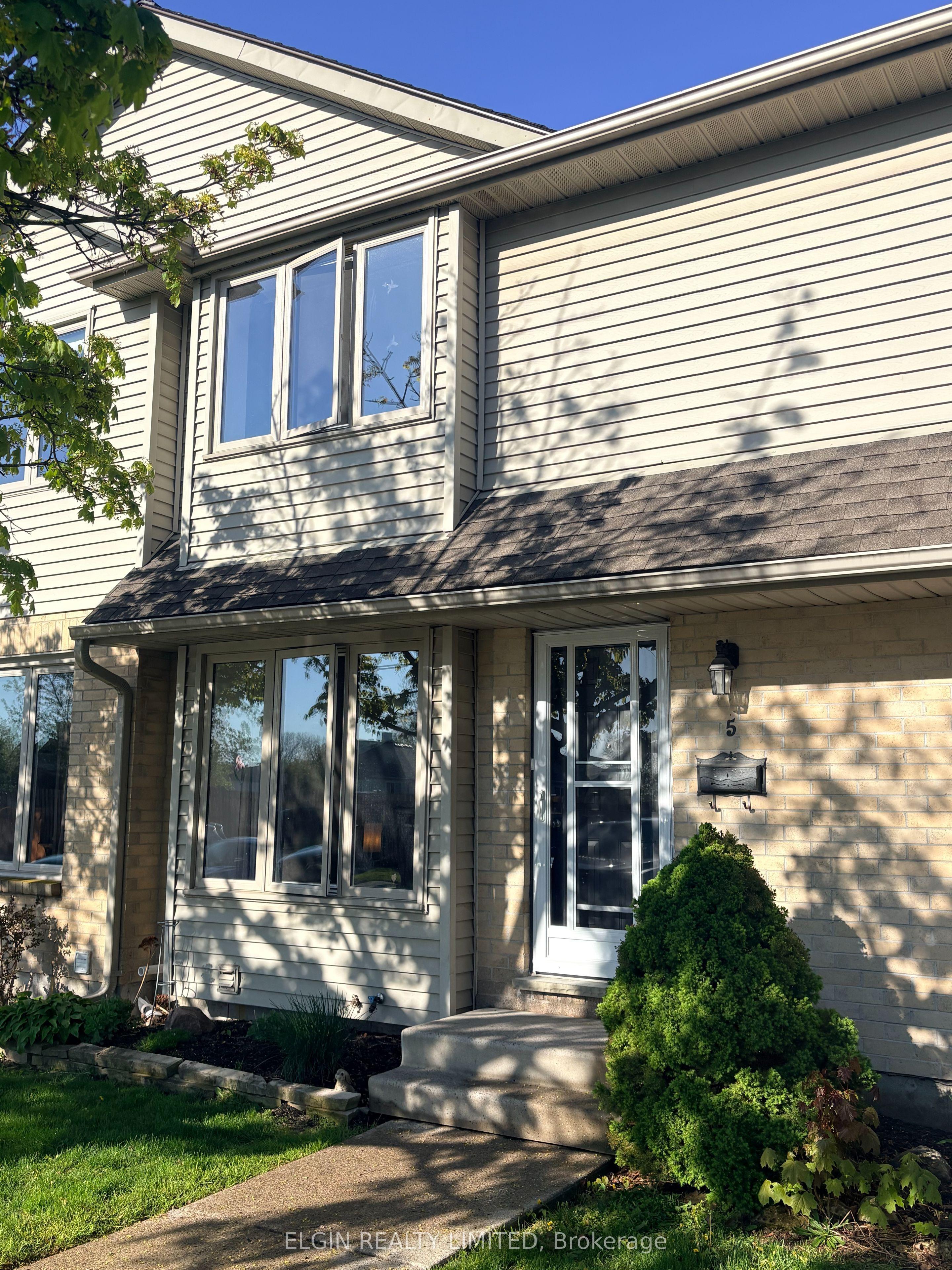 1138 Kipps Lane, Unit 5 — photo 1