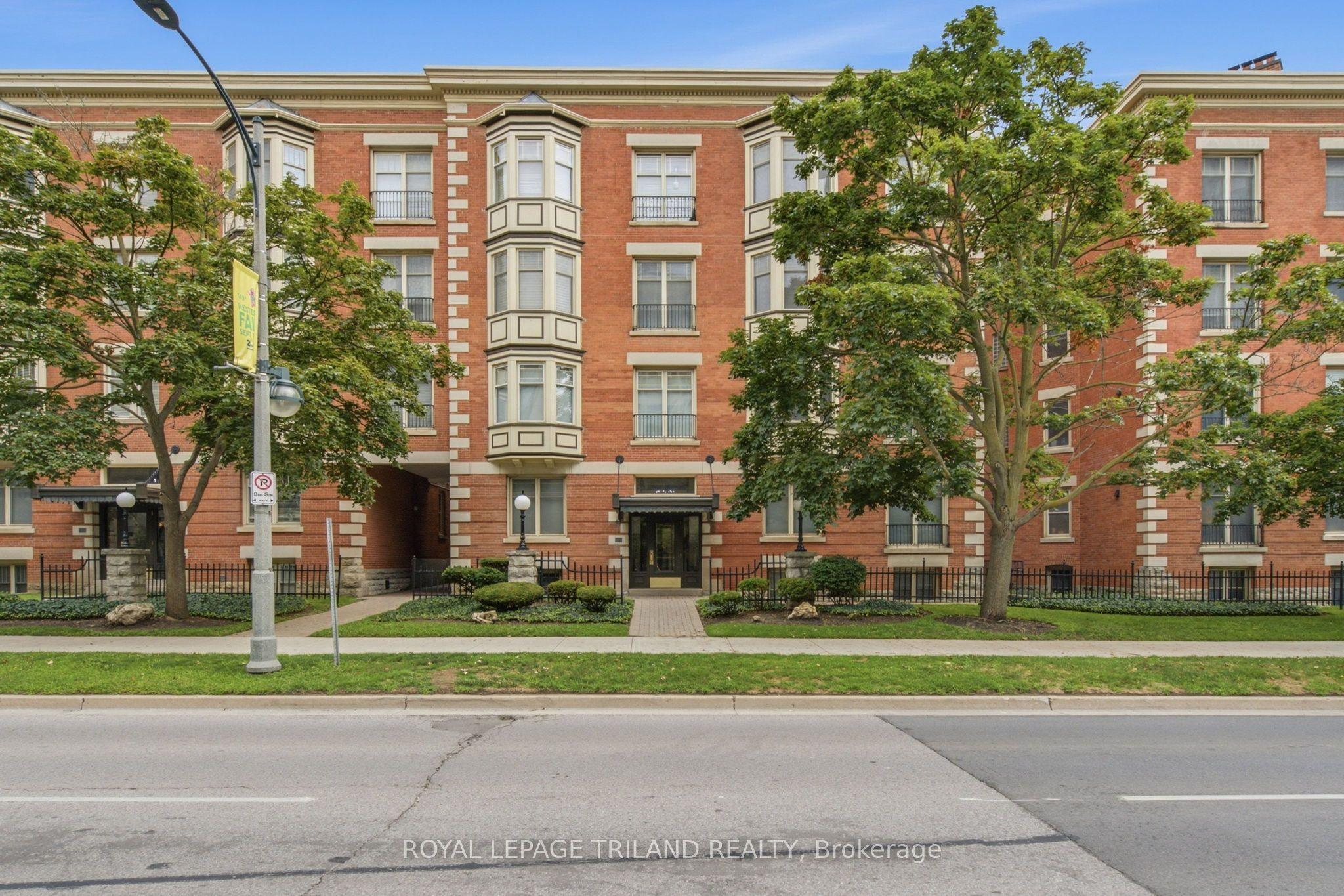 460 Wellington Street, Unit 105B — photo 1