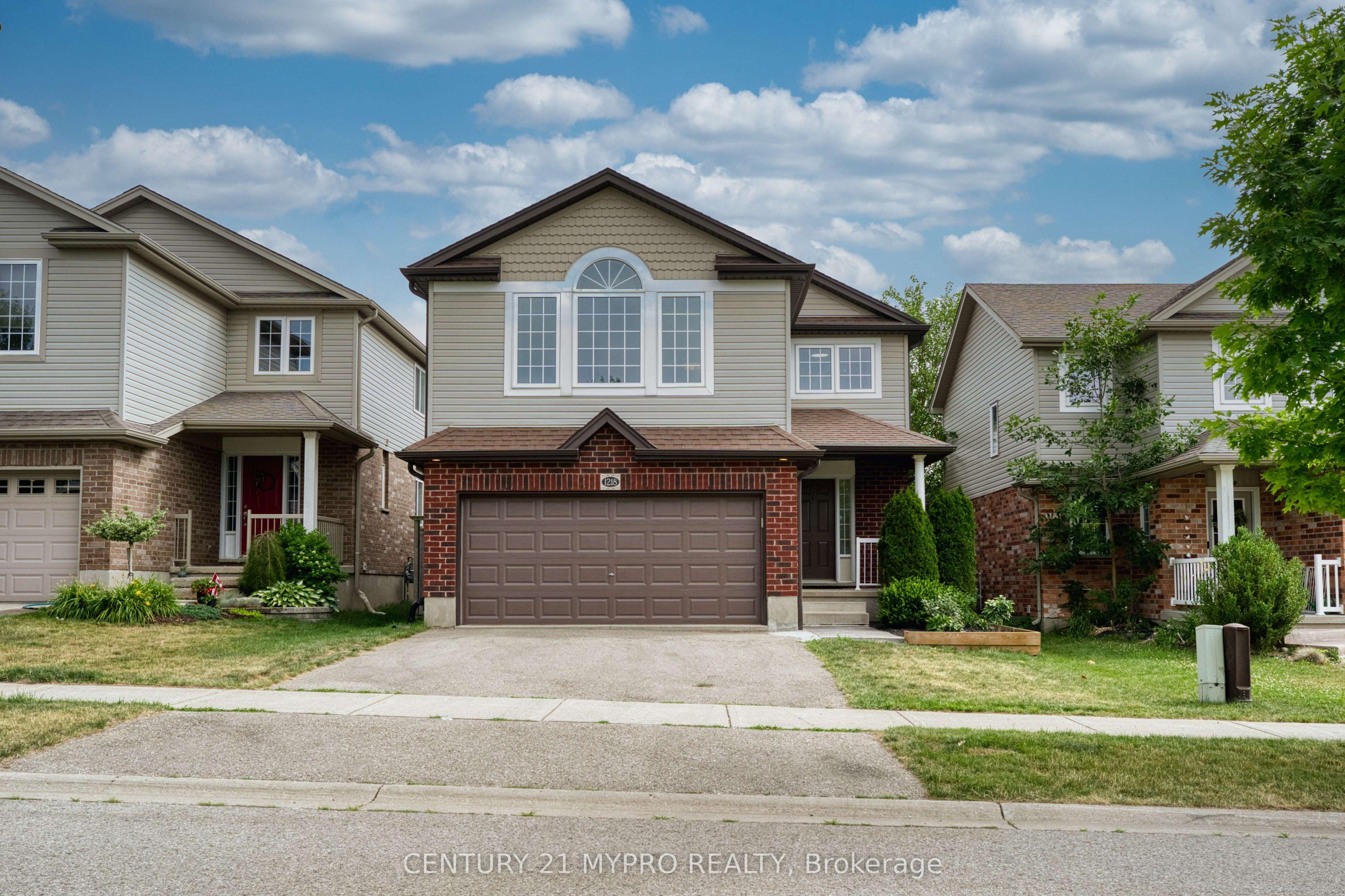 1218 Baird Street — photo 1
