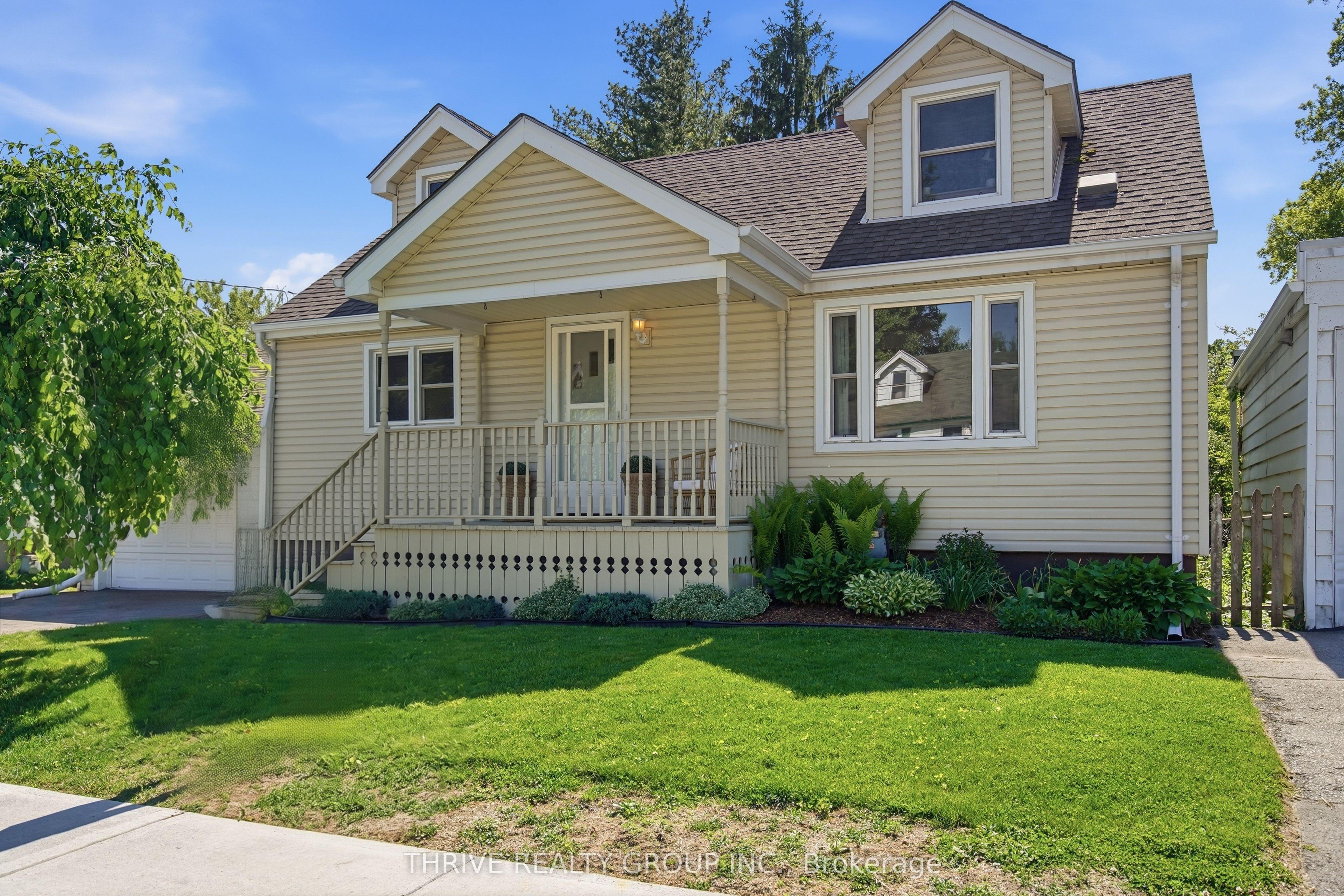 110 Foster Avenue — photo 1
