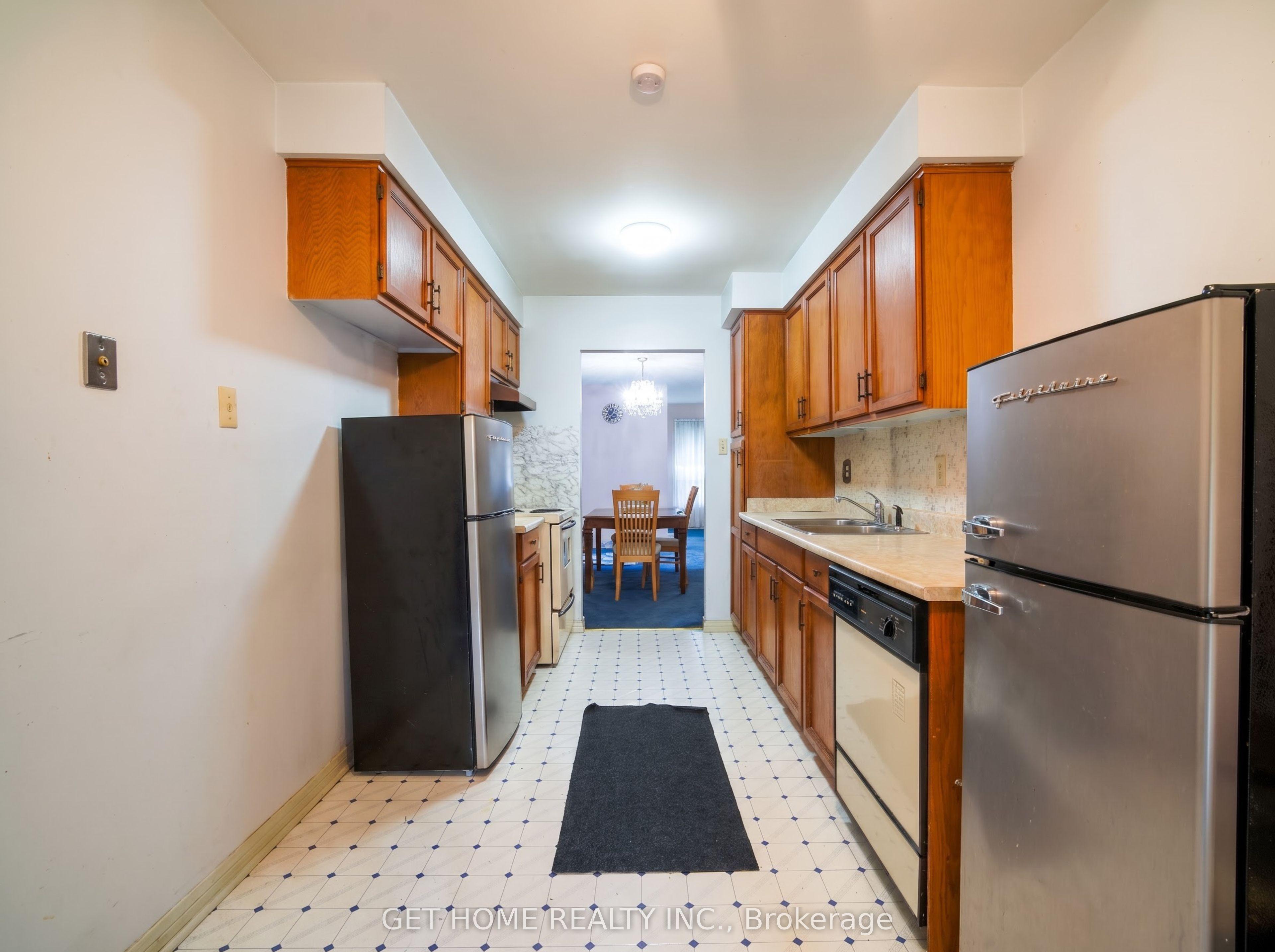 743 MILLBANK Drive — photo 1