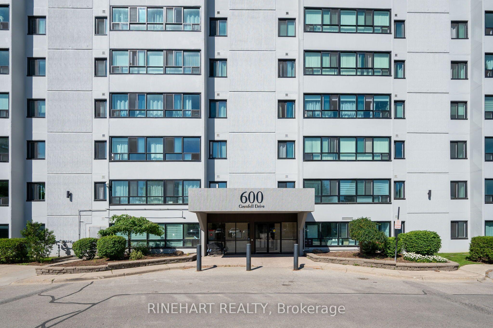 600 GRENFELL Drive, Unit 311 — photo 1