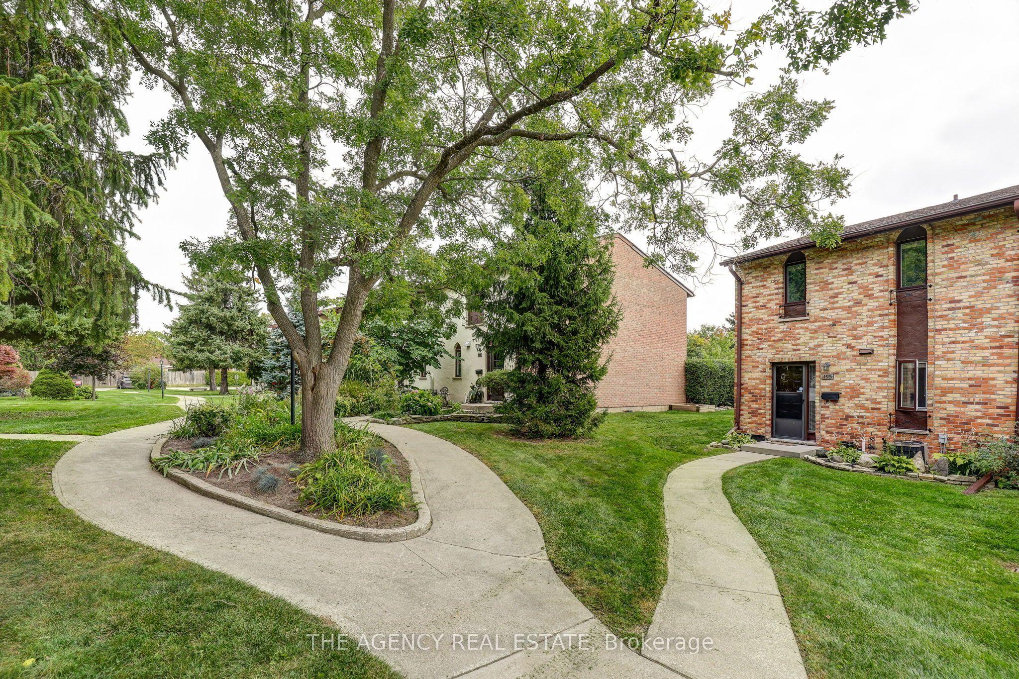 195 Millbank Drive — photo 1