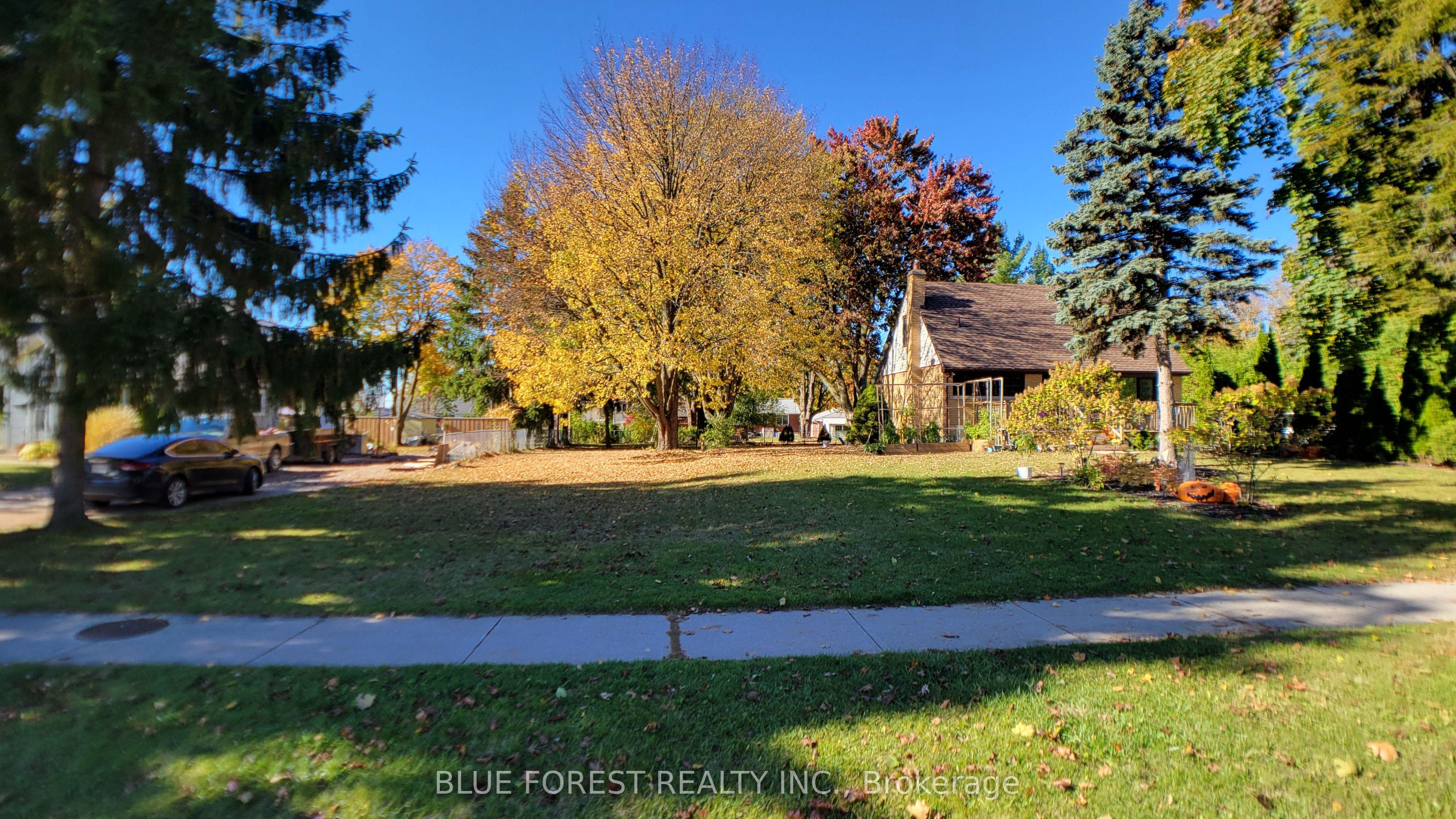 947 Dearness Drive — photo 1