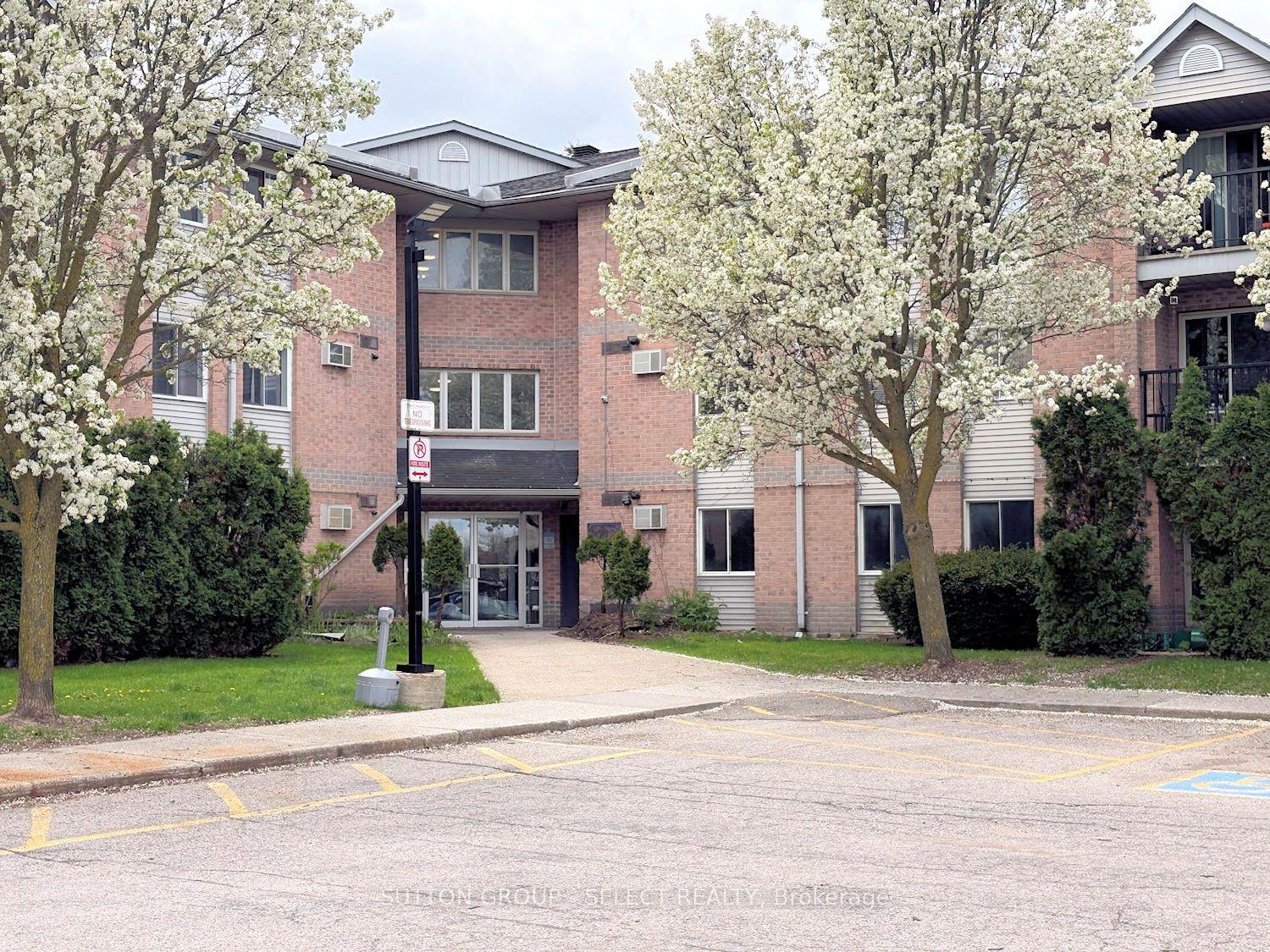 2228 Trafalgar Street, Unit 226 — photo 1