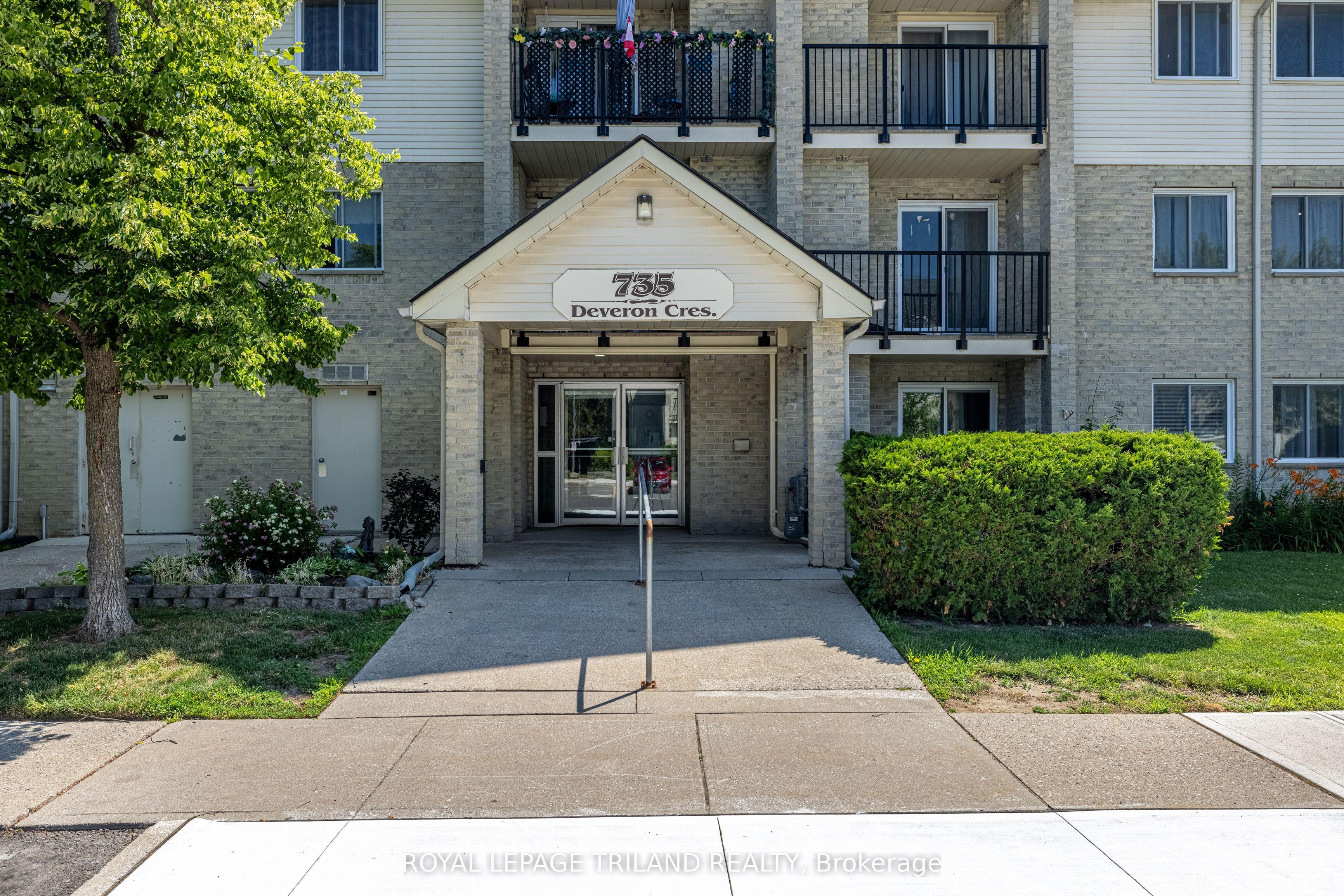 735 Deveron Crescent, Unit 102 — photo 1