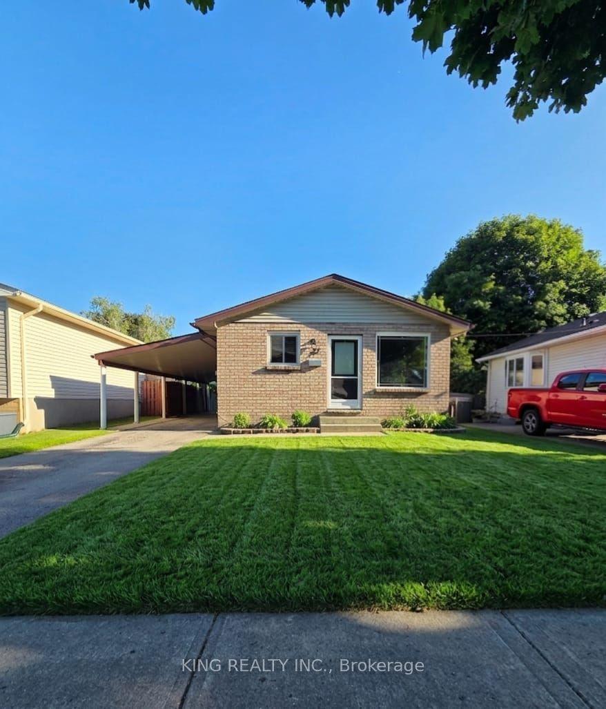 287 PORTSMOUTH Crescent E — photo 1