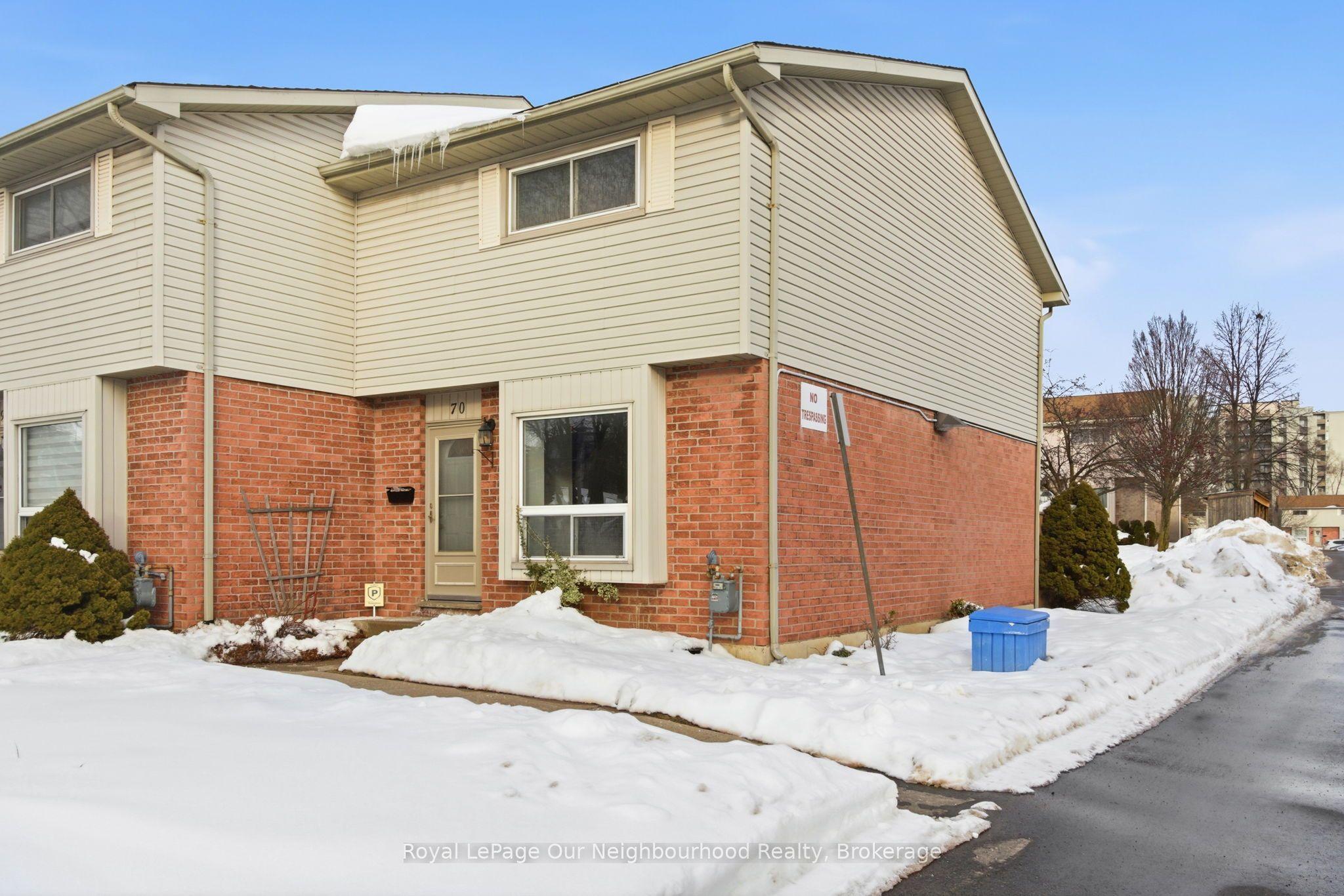 226 Highview Avenue W, Unit 70 — photo 1