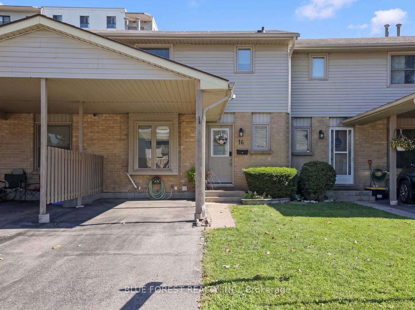 25 ERICA Crescent, Unit 16 — photo 1
