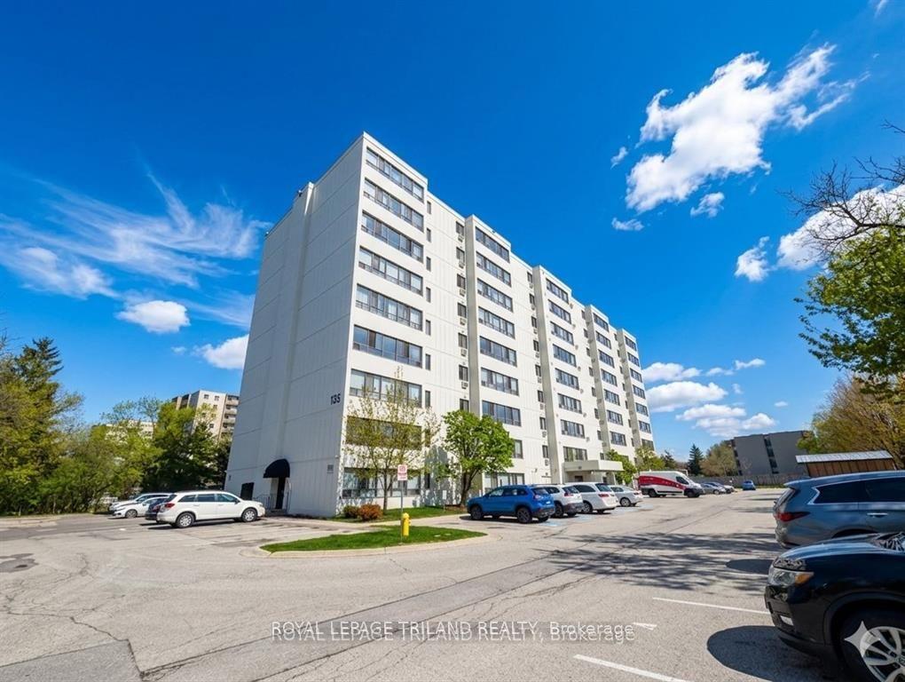135 Base Line Road W, Unit 306 — photo 1