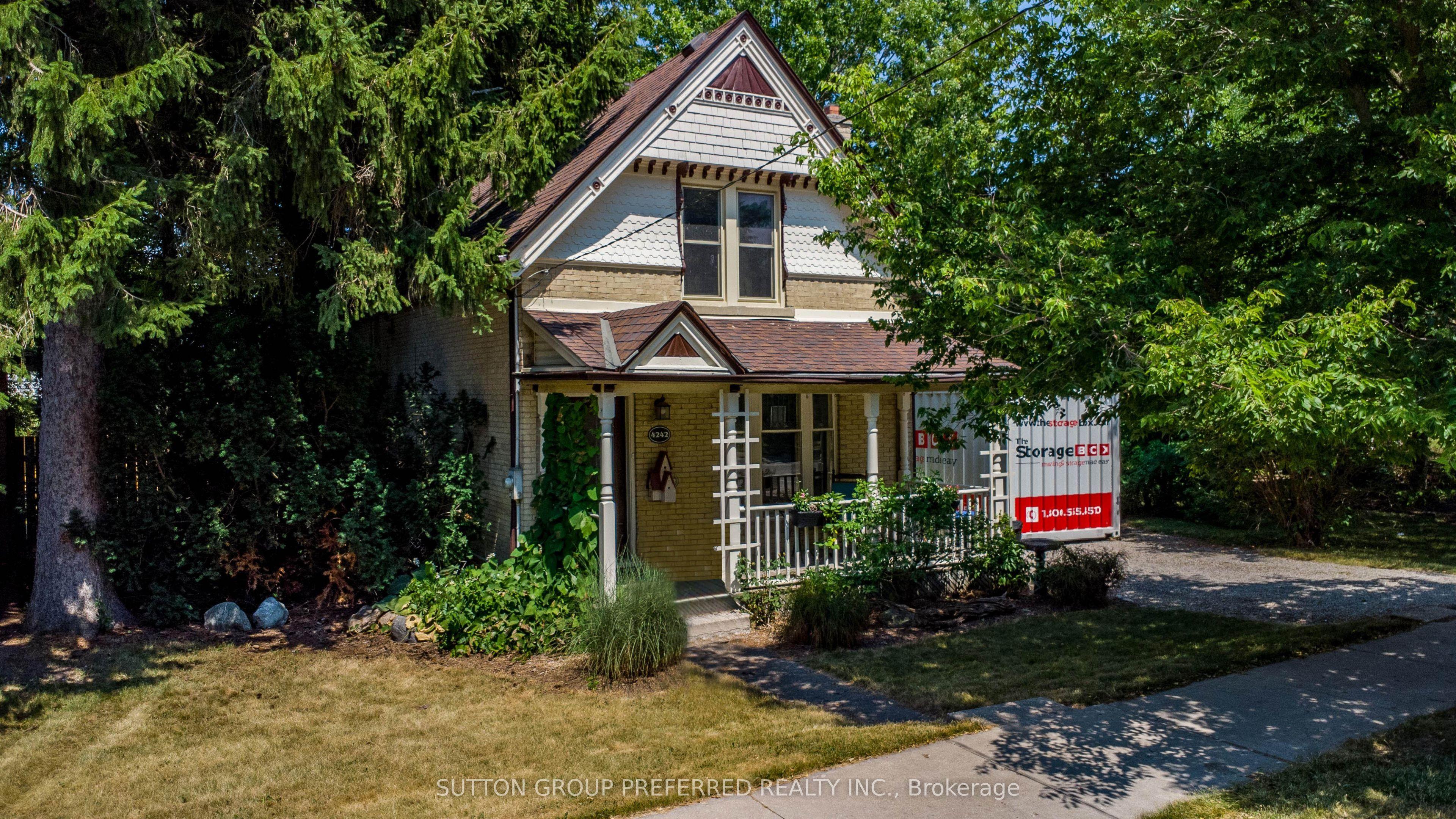 4242 Colonel Talbot Road — photo 1