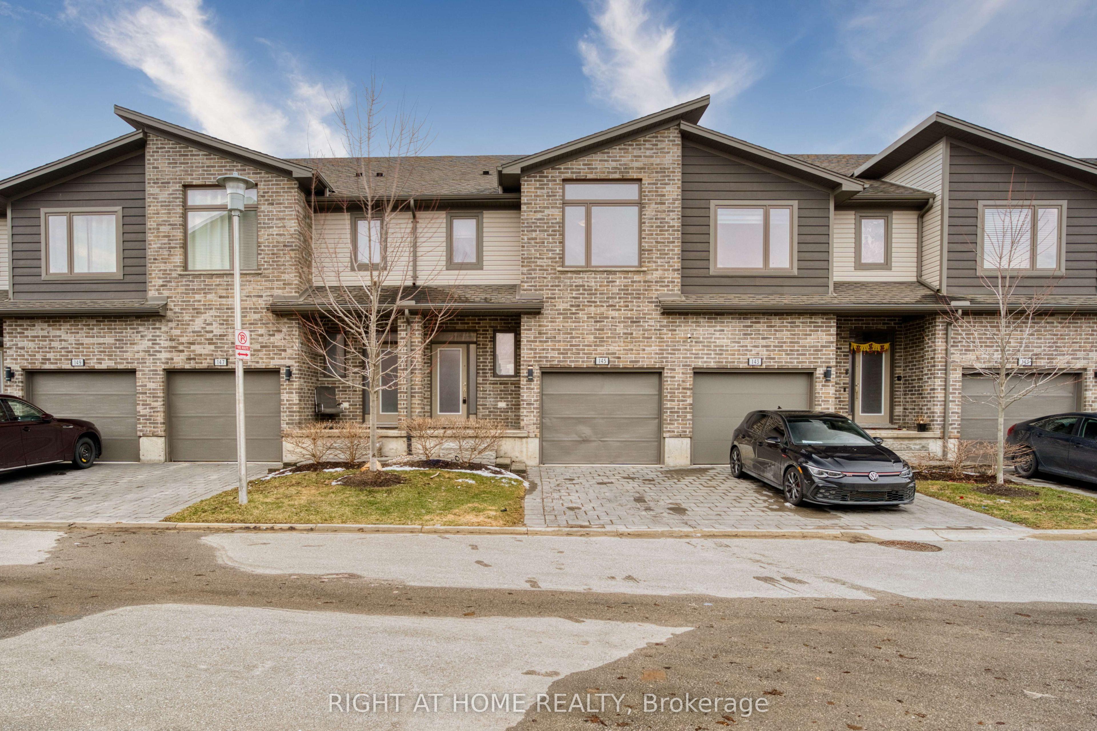 1960 DALMAGARRY Road, Unit 145 — photo 1