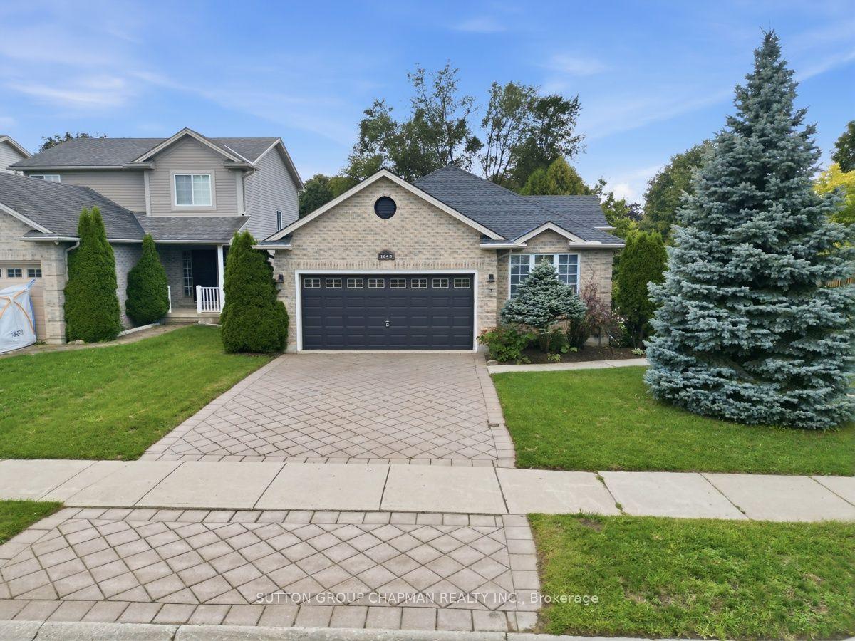 1645 Devos Drive — photo 1