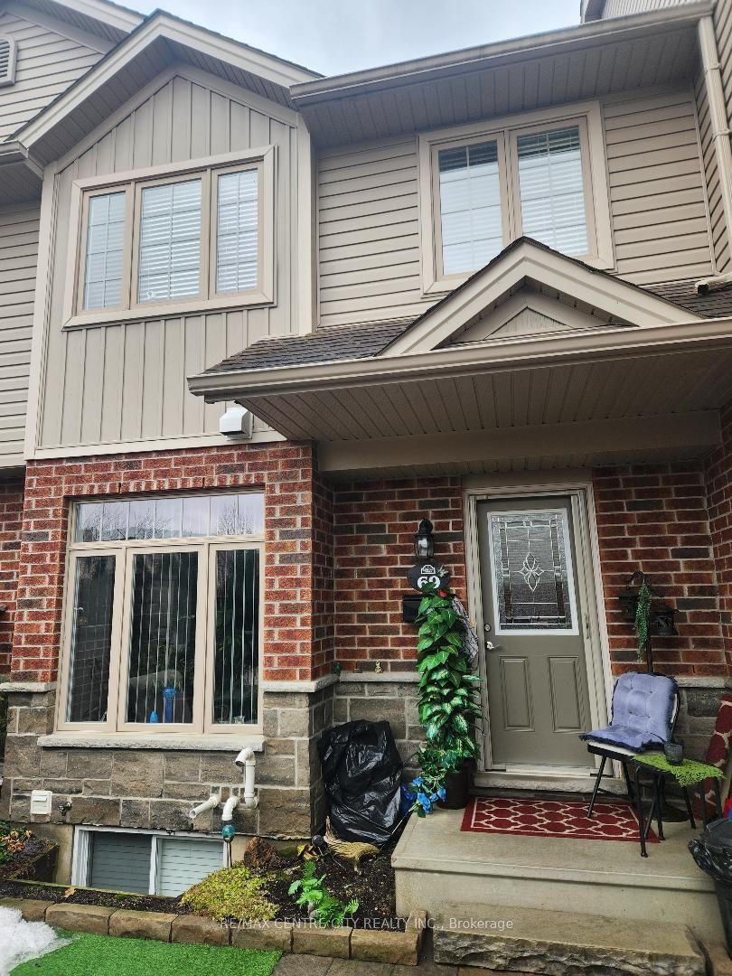 1061 EAGLETRACE Drive, Unit 69 — photo 1