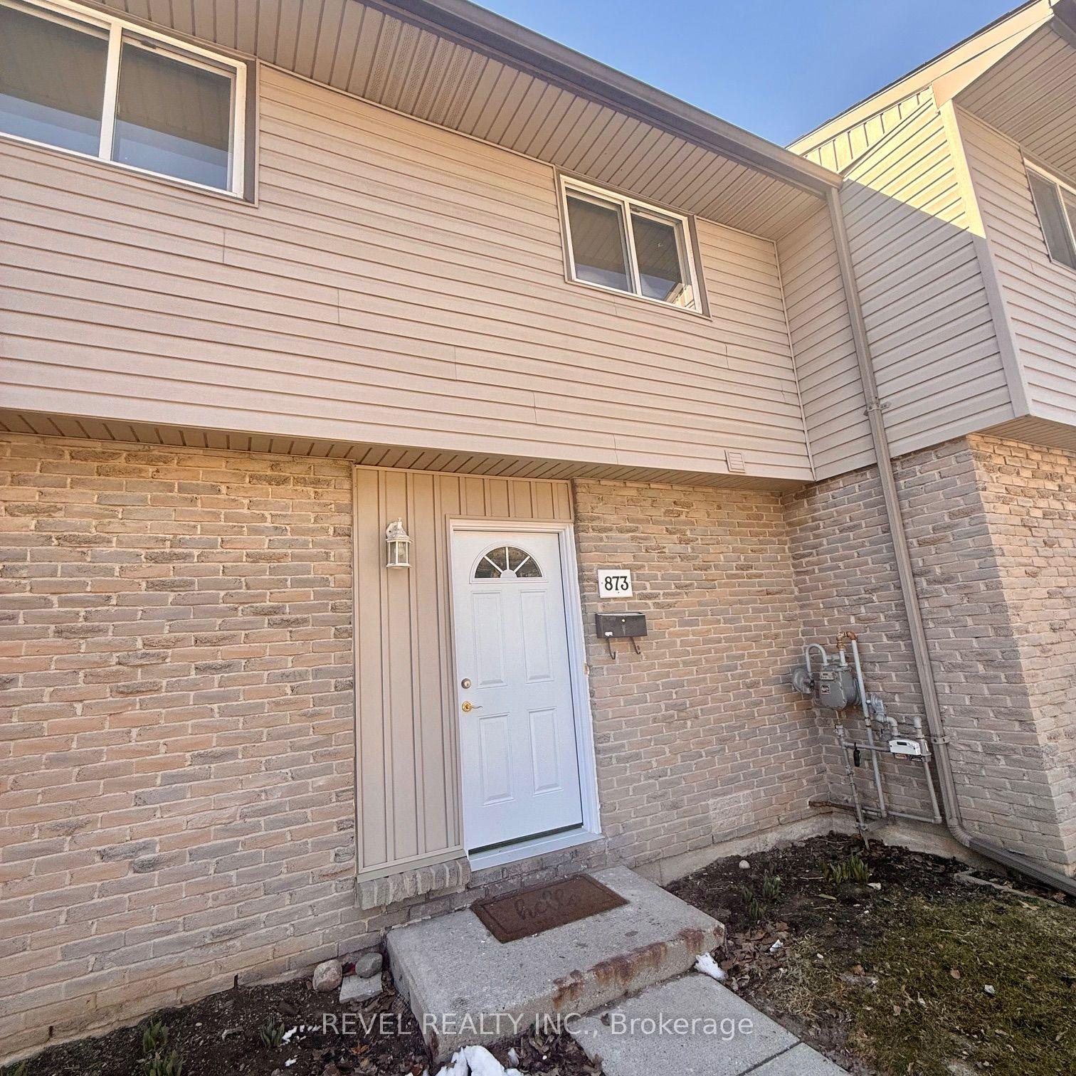 873 Southdale Road E — photo 1