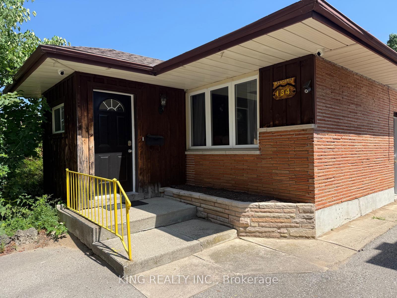 134 Mark Street — photo 1
