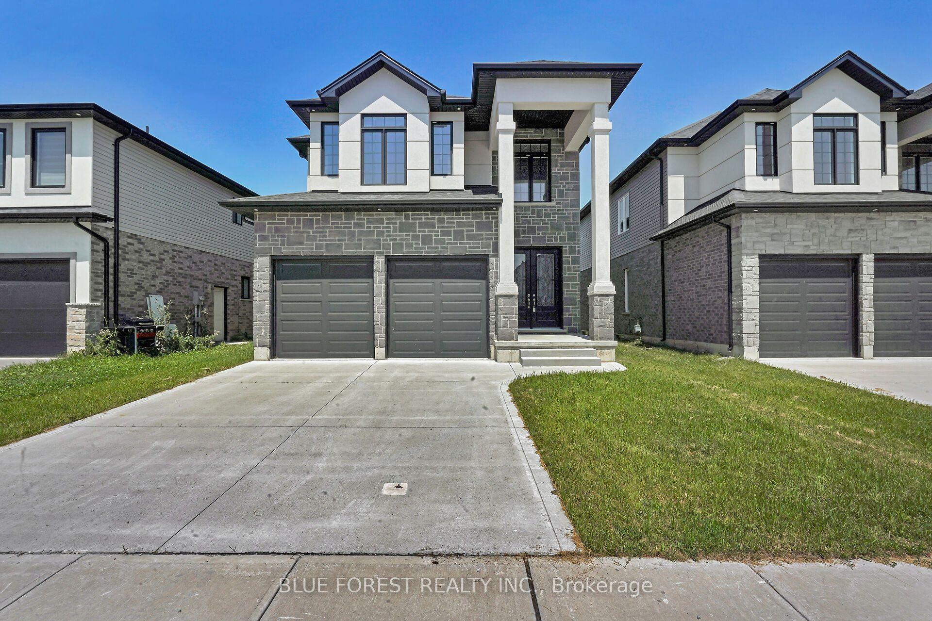 2916 Lemieux Walk — photo 1