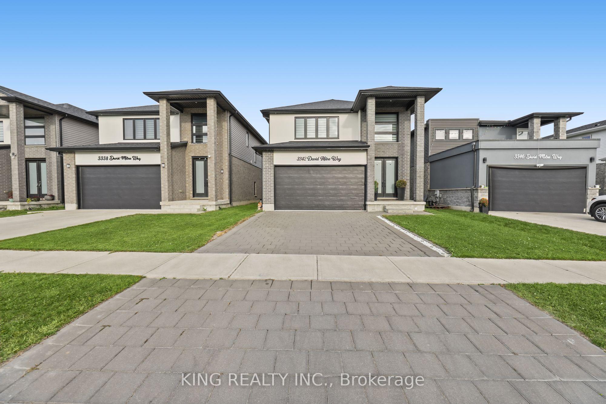 3342 David Milne Way — photo 1