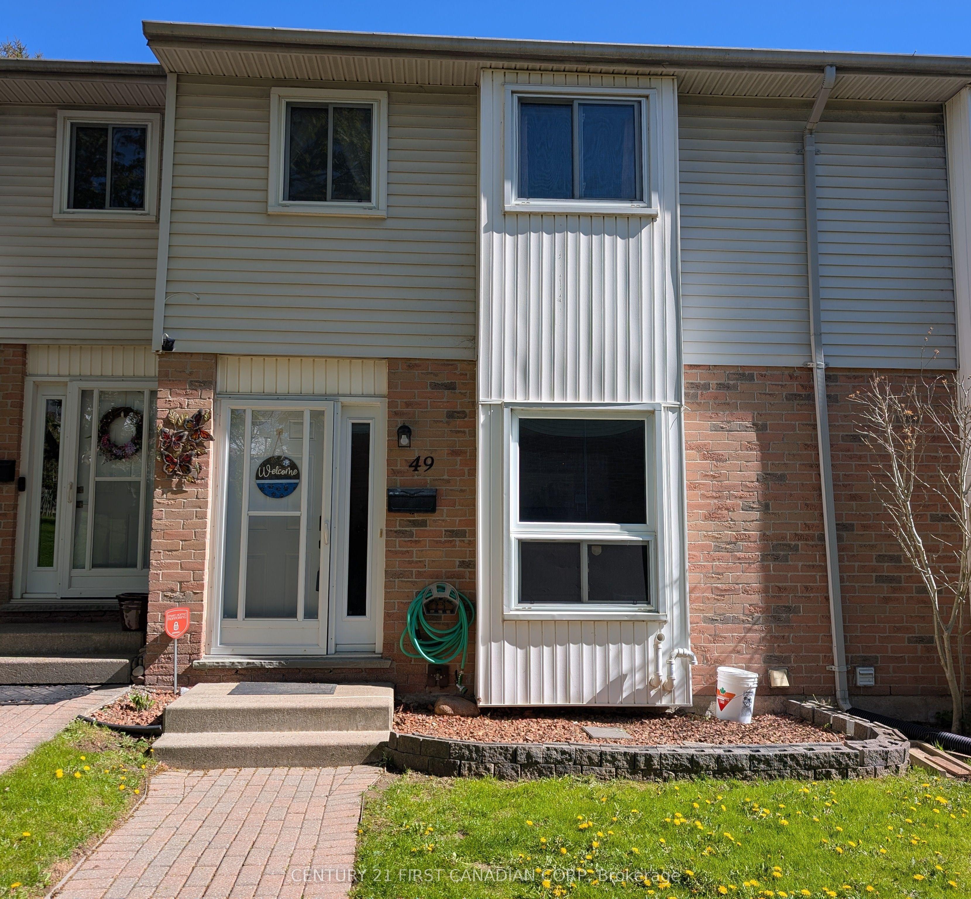 110 Deveron Crescent, Unit 49 — photo 1