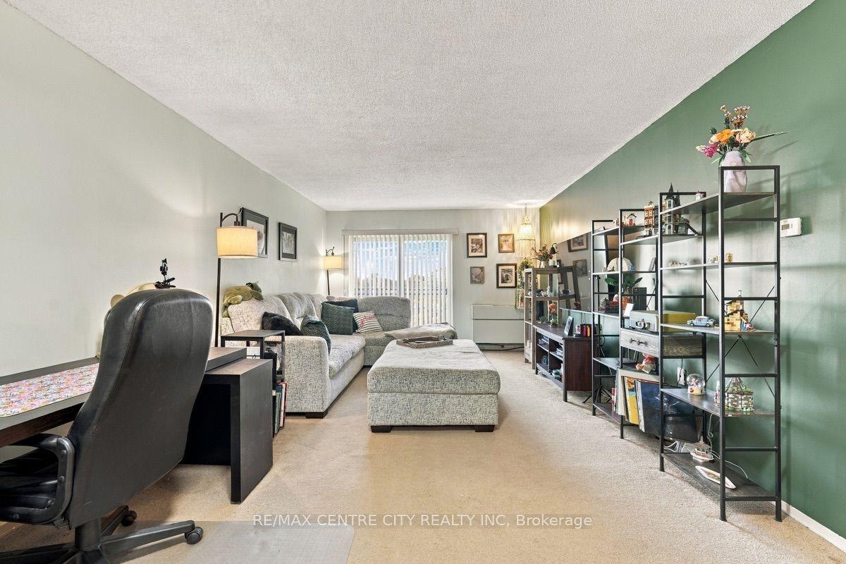 858 Commissioners Road E, Unit 506 — photo 1